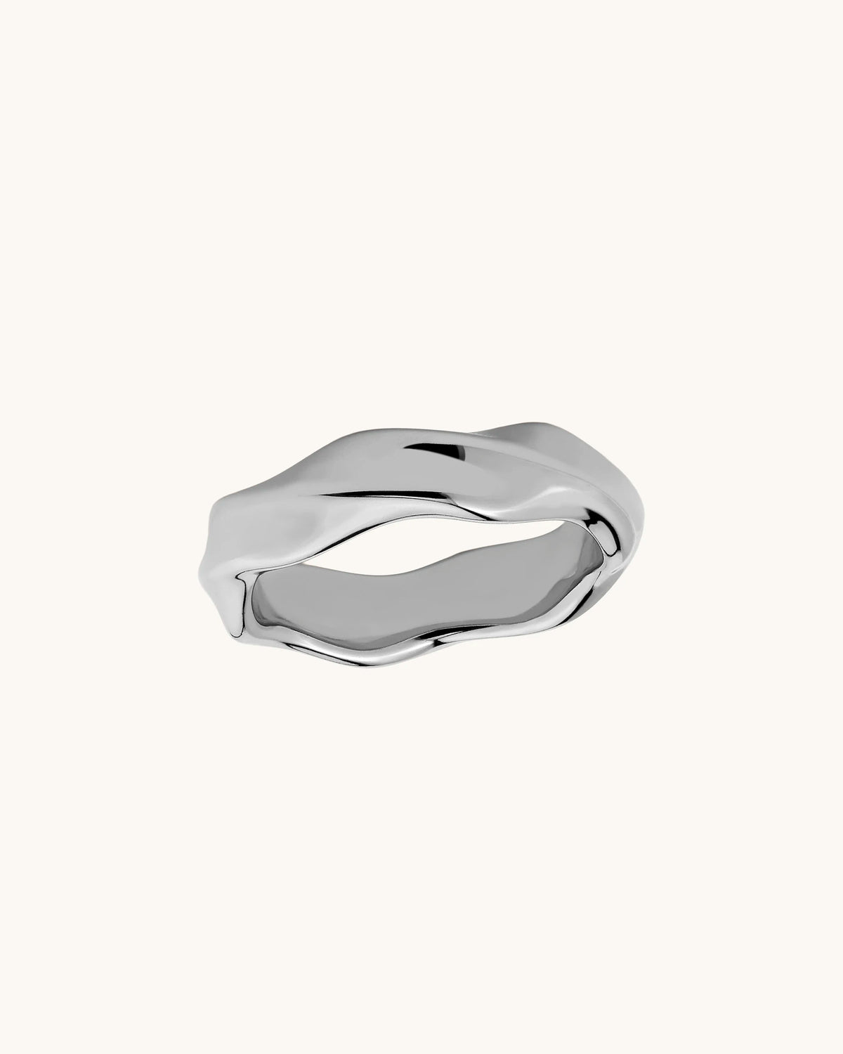 Janae Curve Ring in Silver – Kaleido