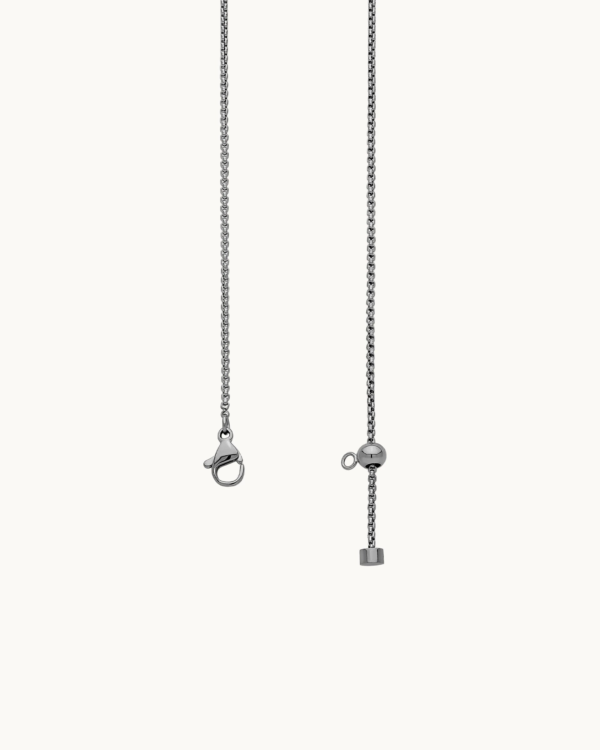 Mitzi Floral Motif Necklace in Silver
