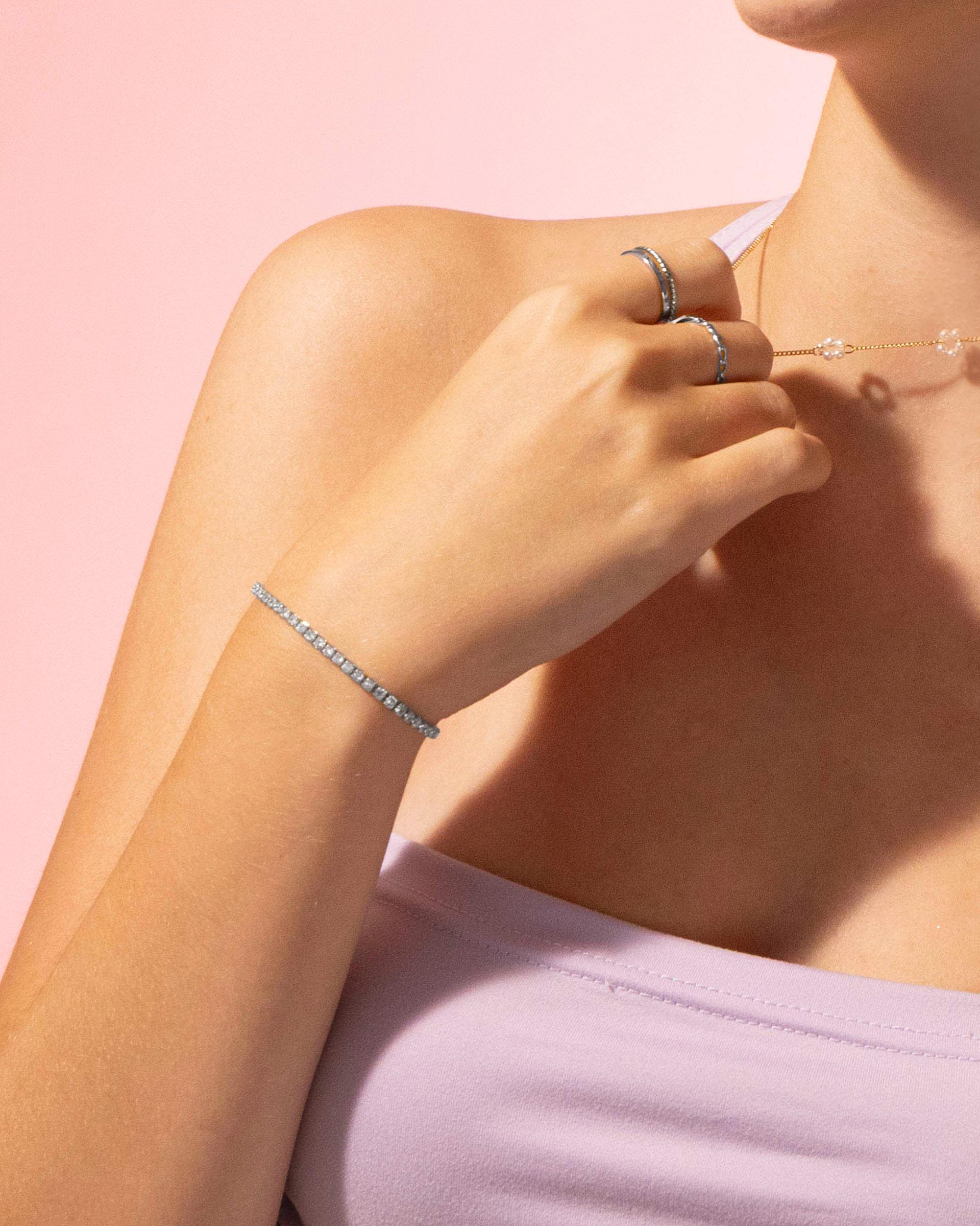 Kesha Tennis Bracelet in Silver - 2.5mm