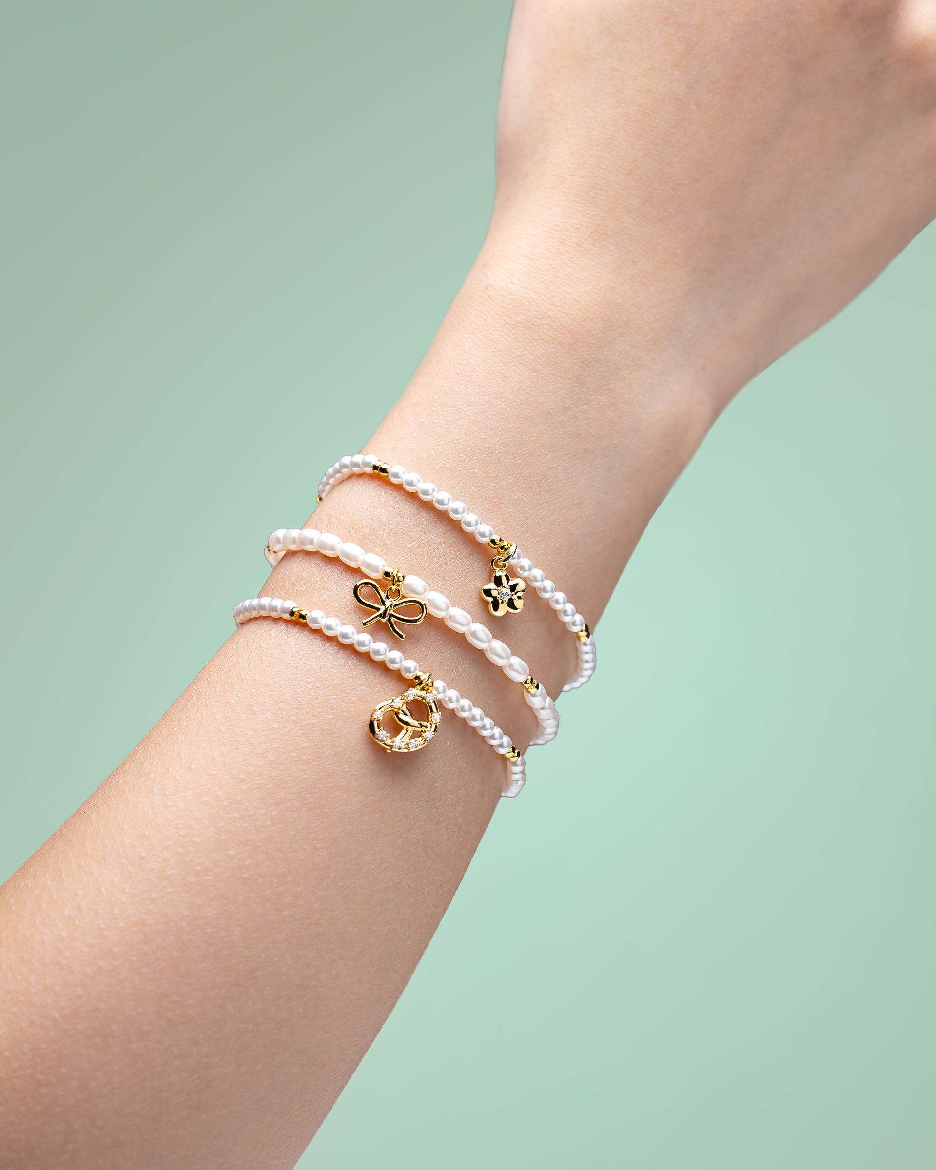 Lana Bow Motif Bracelet in Gold