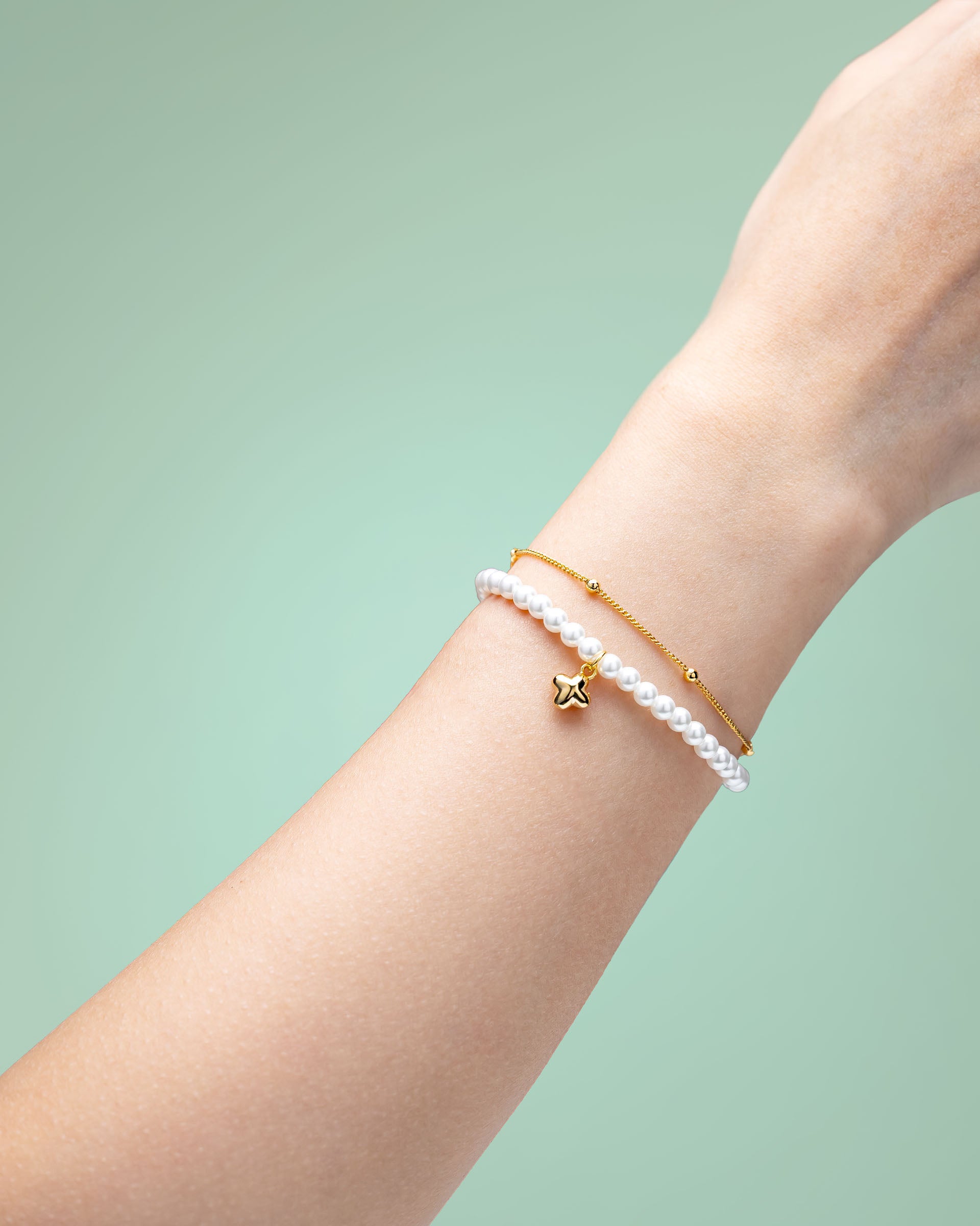Dakota Clover Layered Bracelet in Gold
