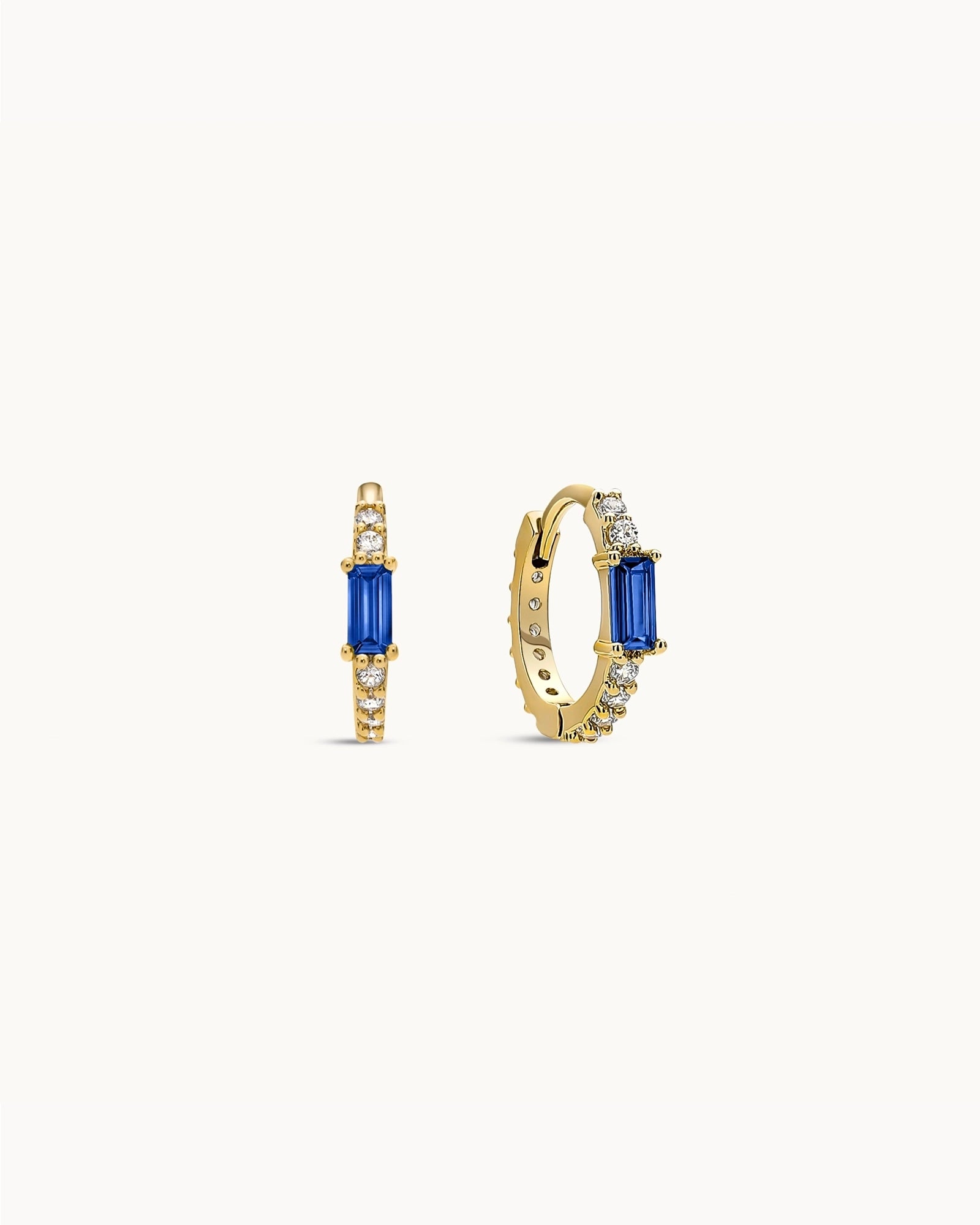 Baguette Birthstone Huggies in Gold - Sapphire