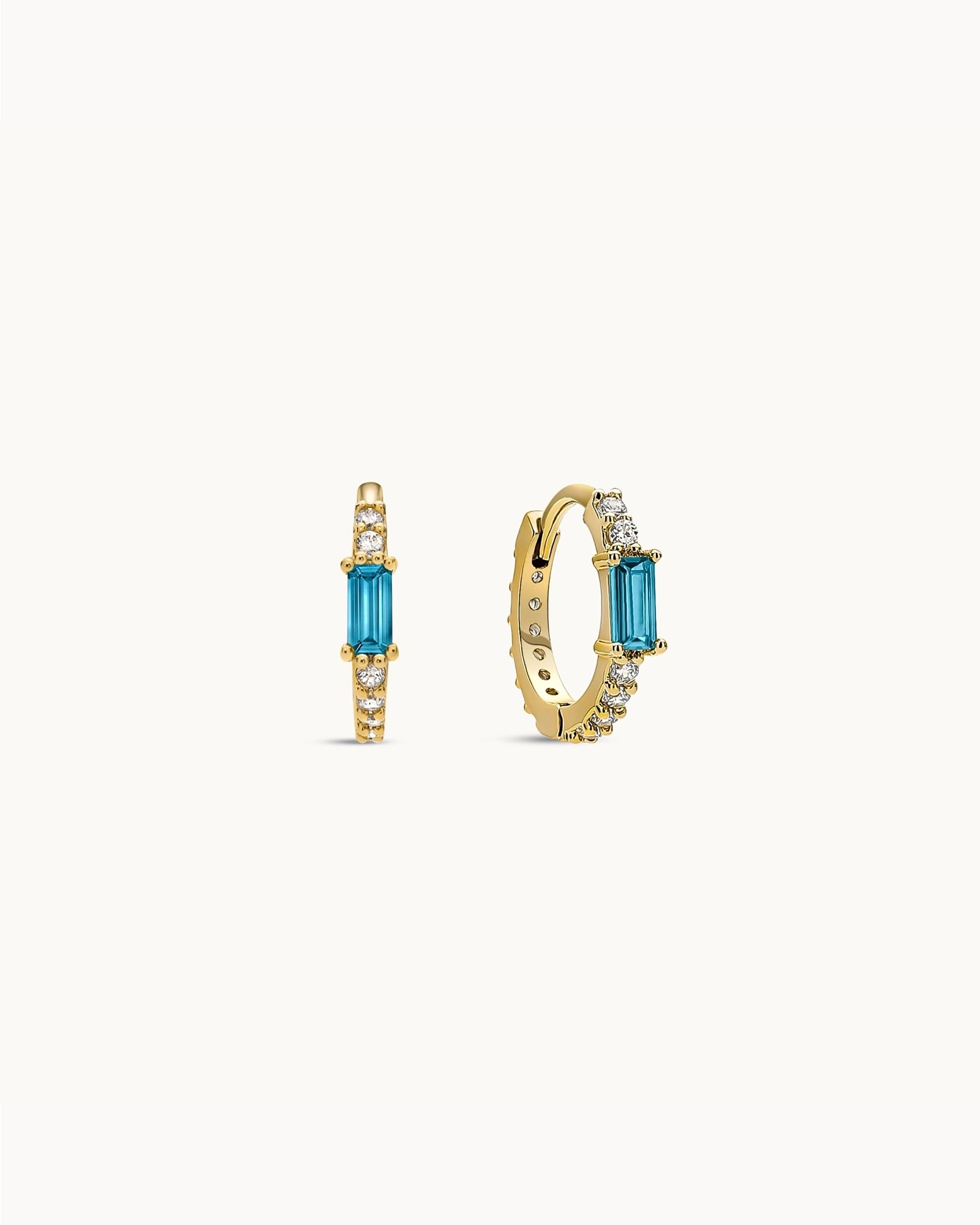 Baguette Birthstone Huggies in Gold - Blue Topaz