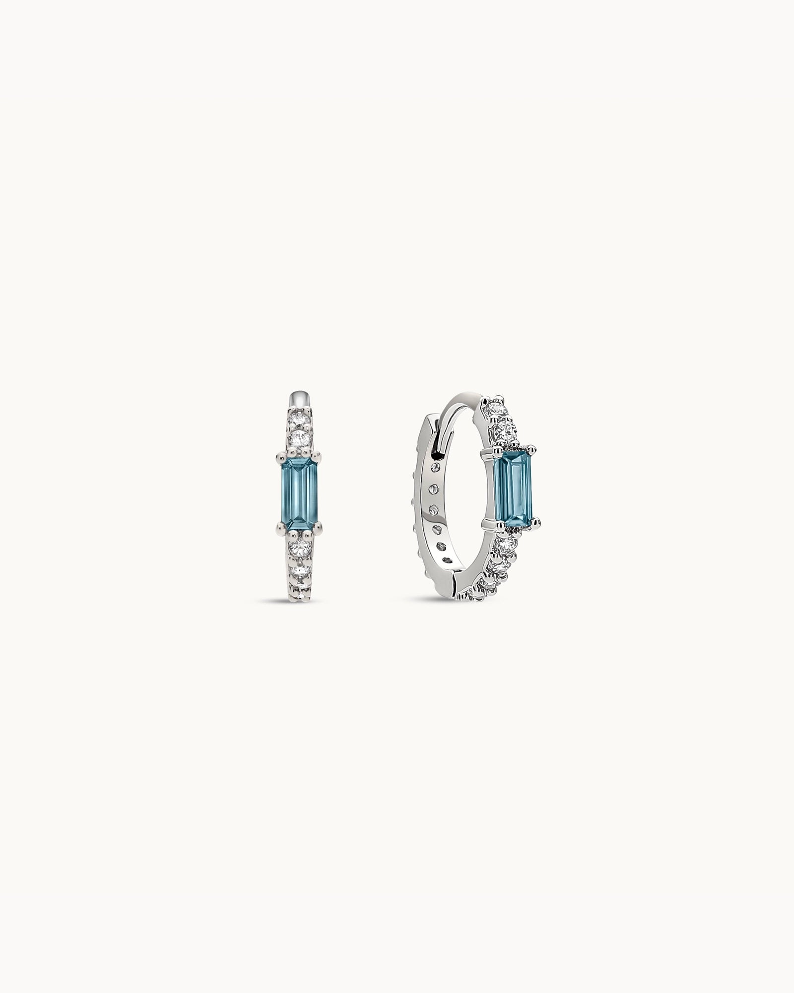 Baguette Birthstone Huggies in Silver - Aquamarine