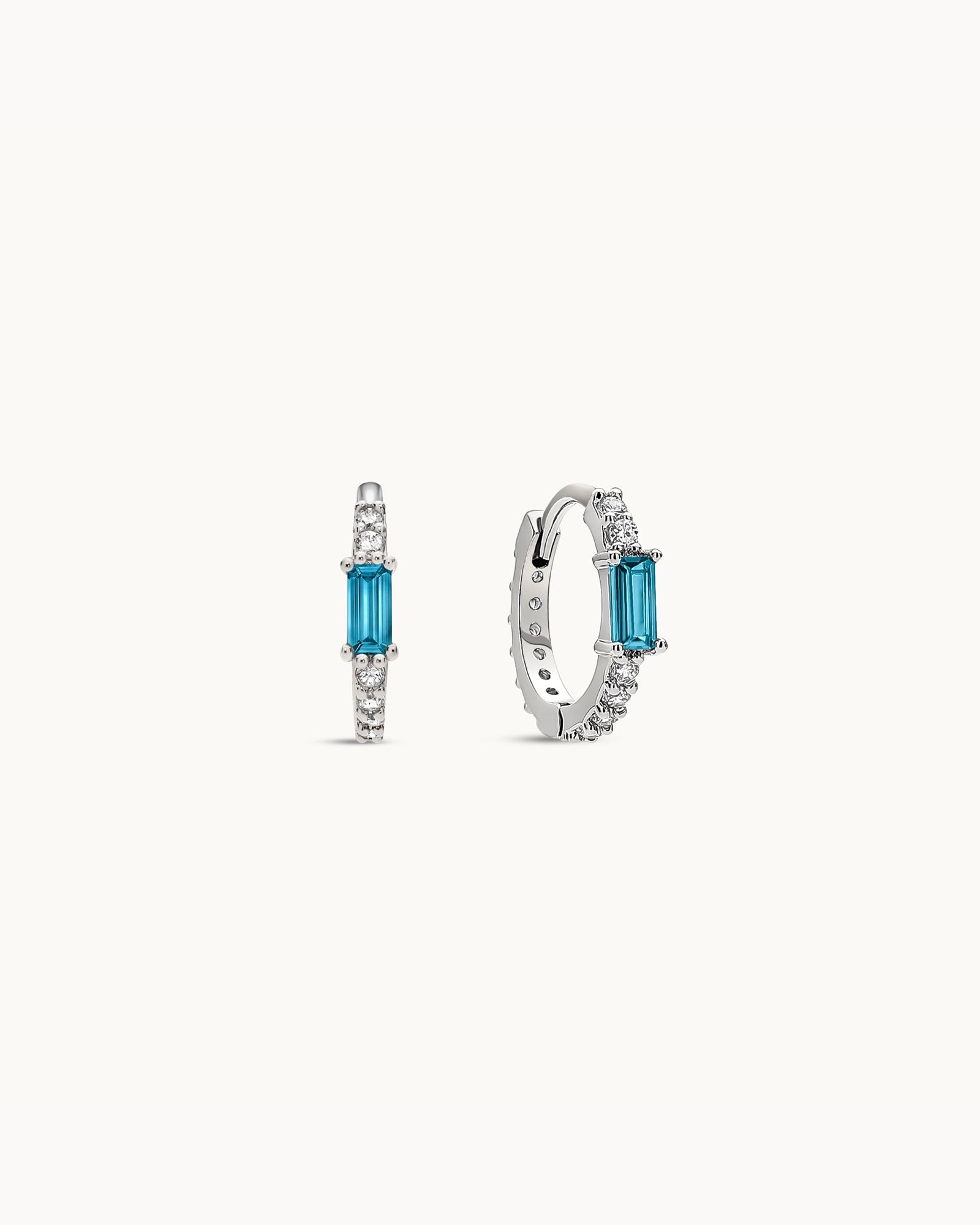 Baguette Birthstone Huggies in Silver - Blue Topaz