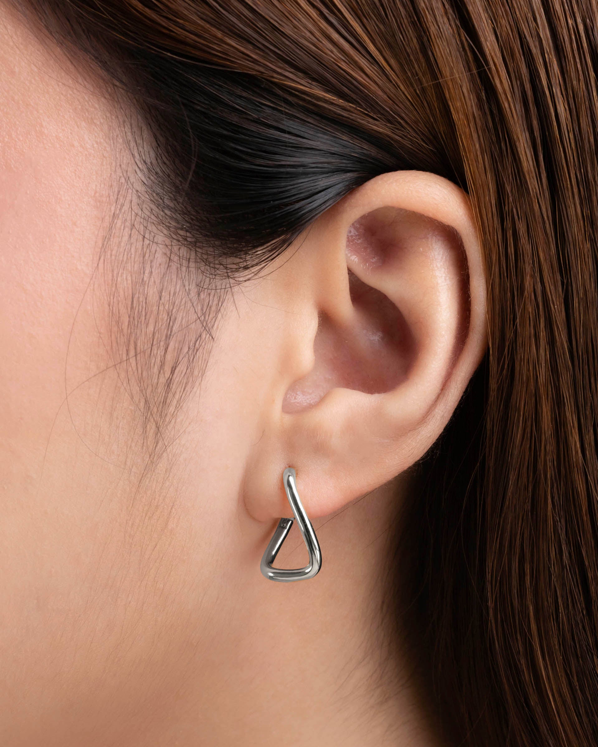 Alana Hoop Earrings in Silver