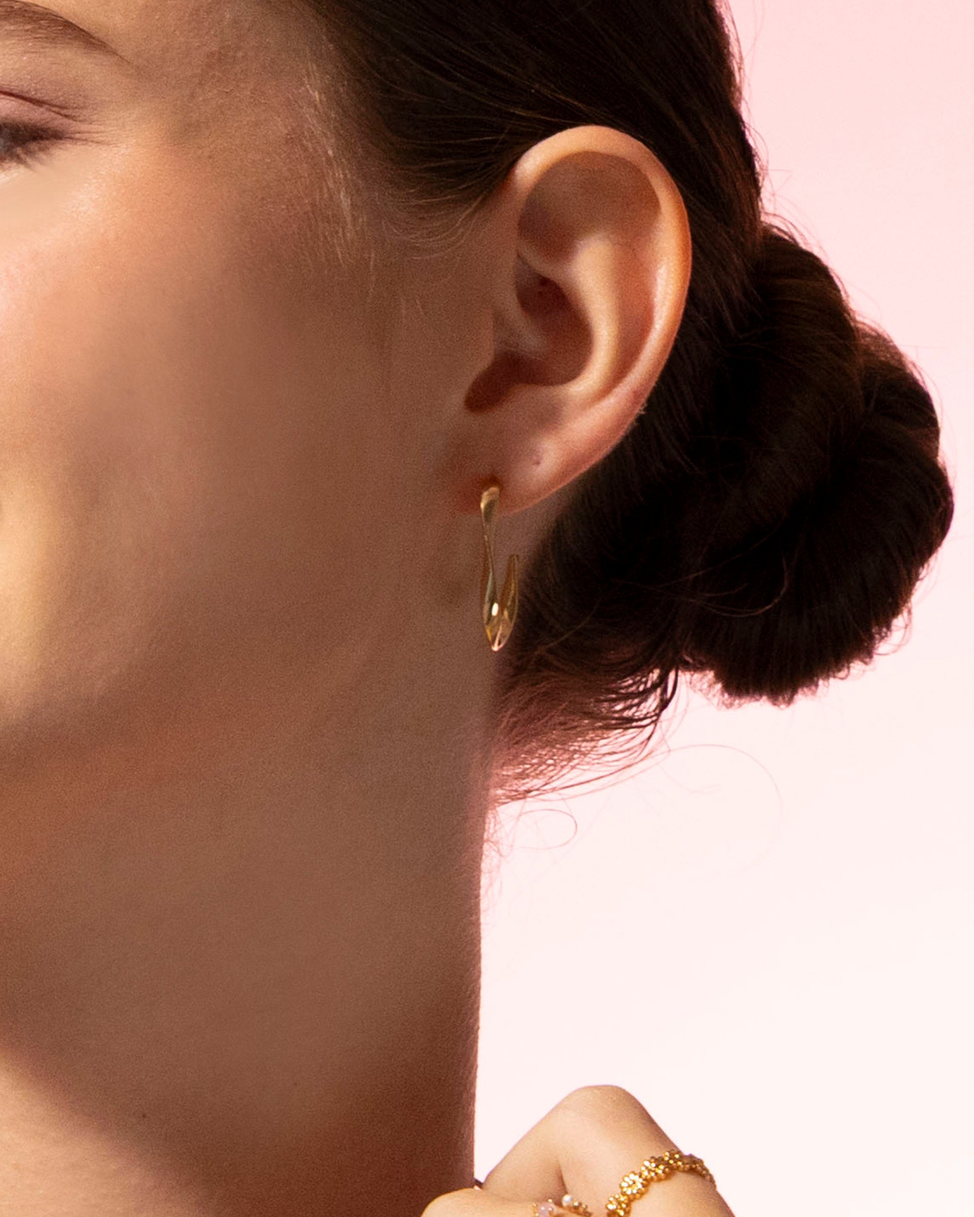 Lainey Hoop Earrings in Gold