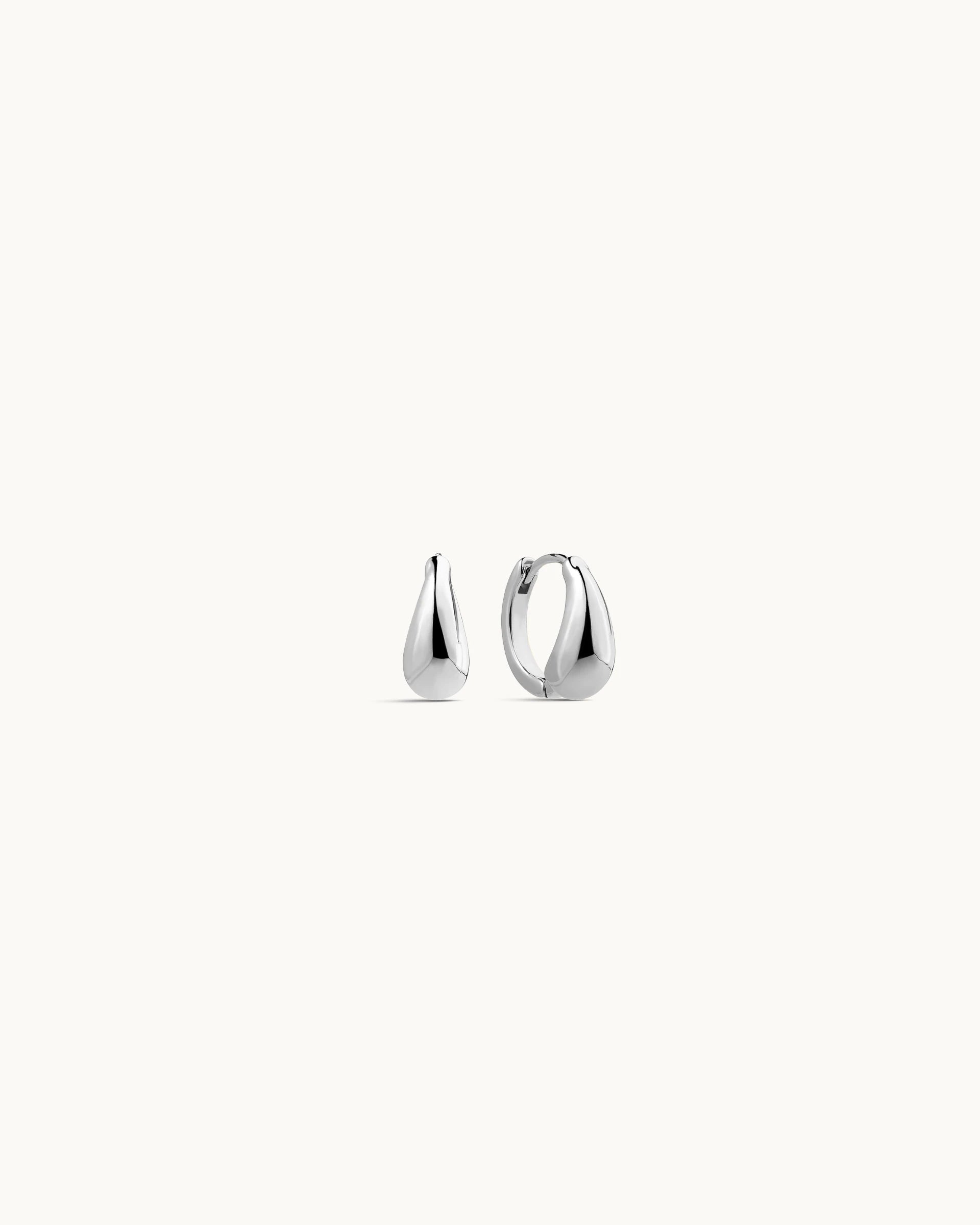 Tova Hoop Earrings in Silver