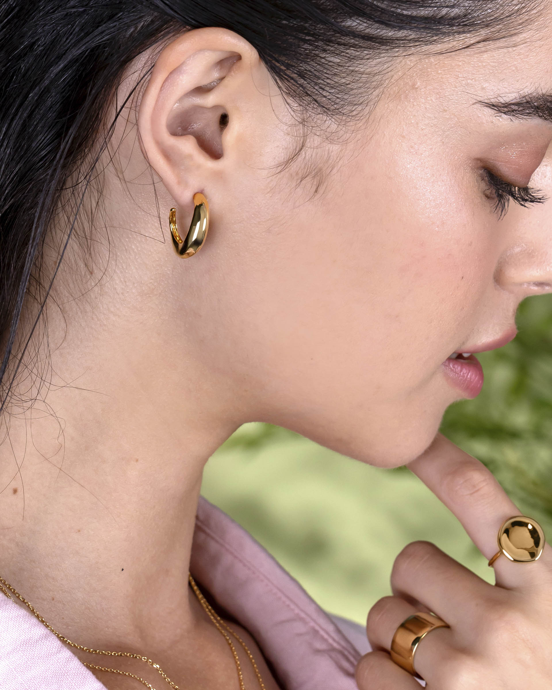 Leandra Studs Earrings in Gold