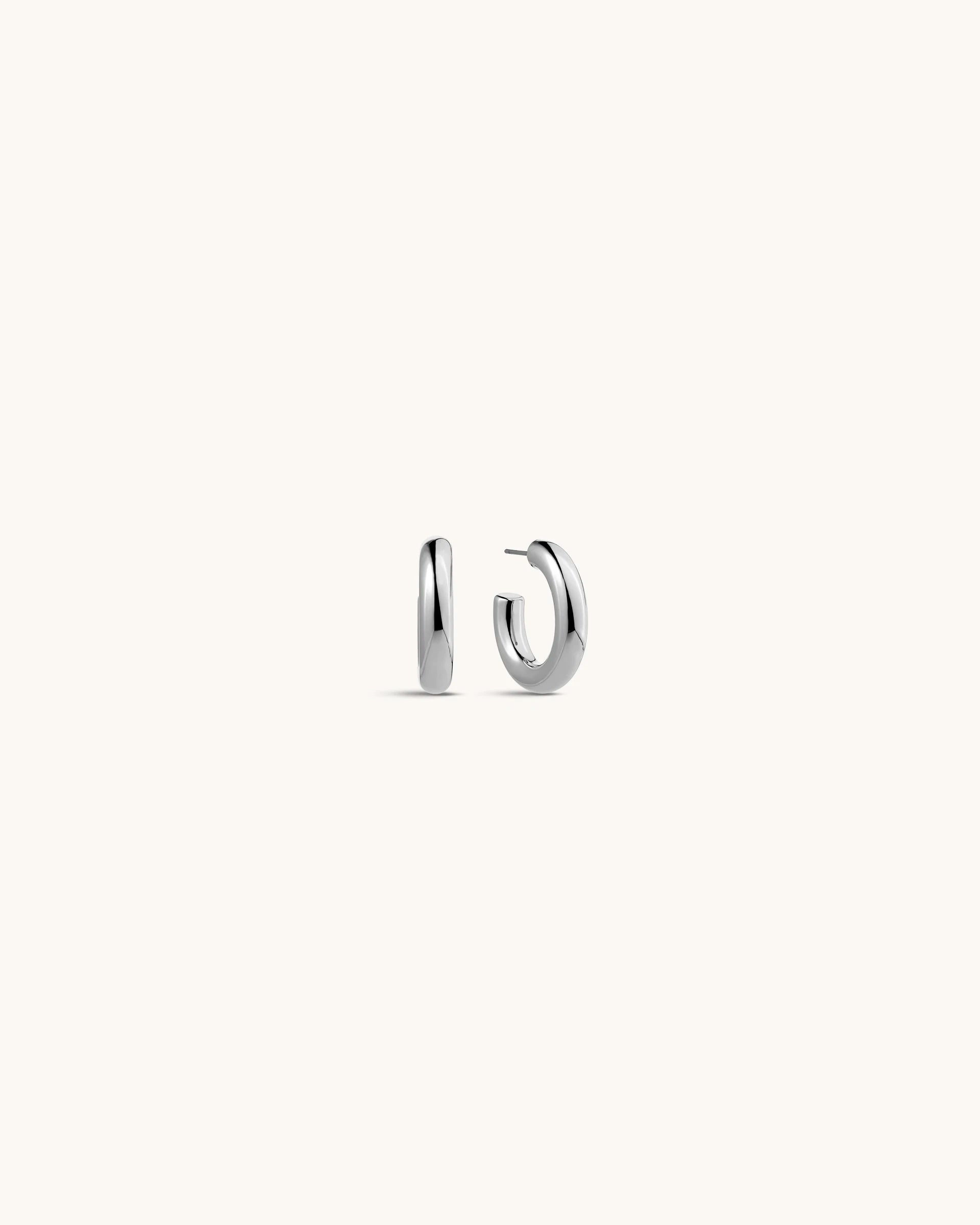 Mara Hoop Earrings in Silver