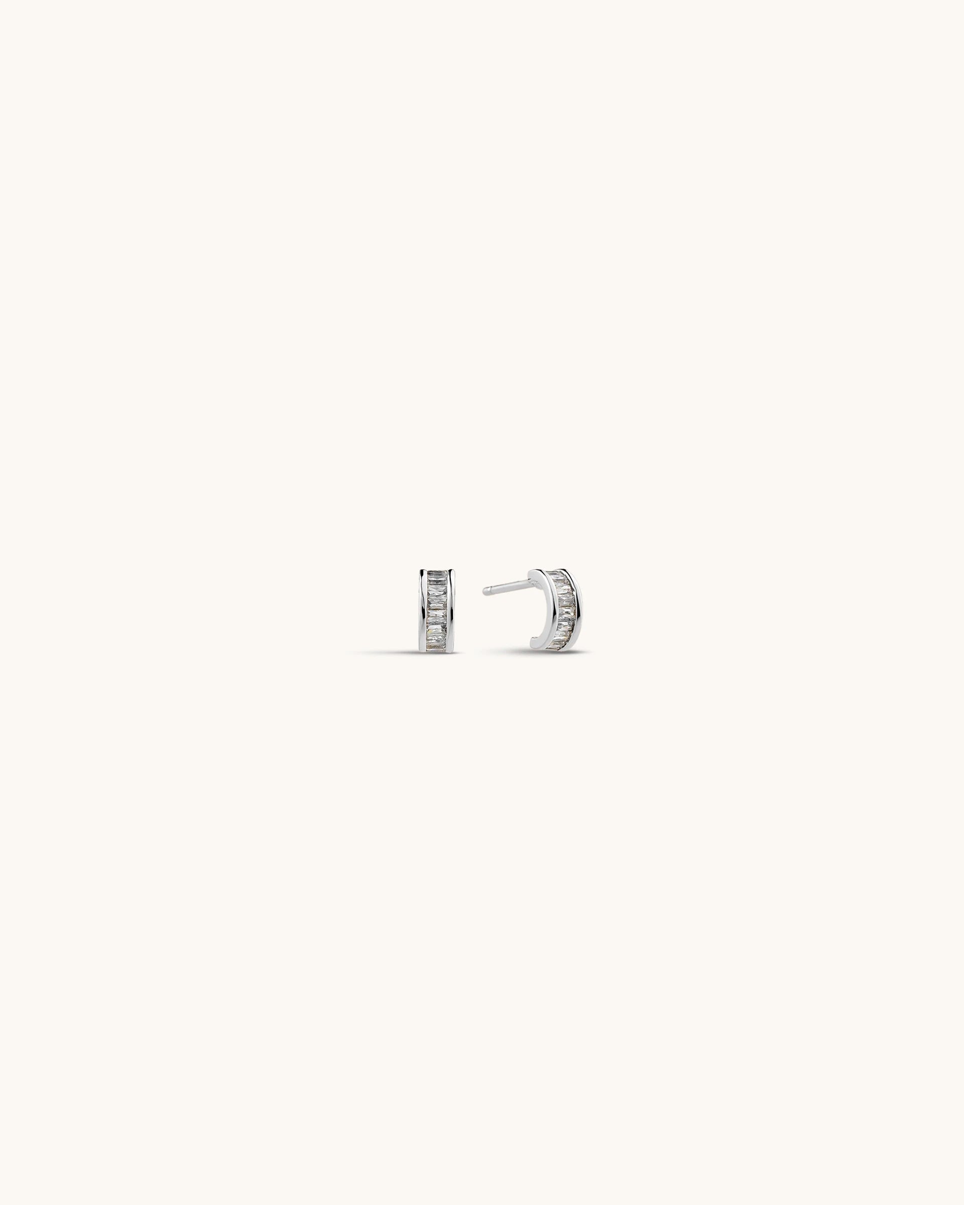 Elia Stud Earrings in Silver