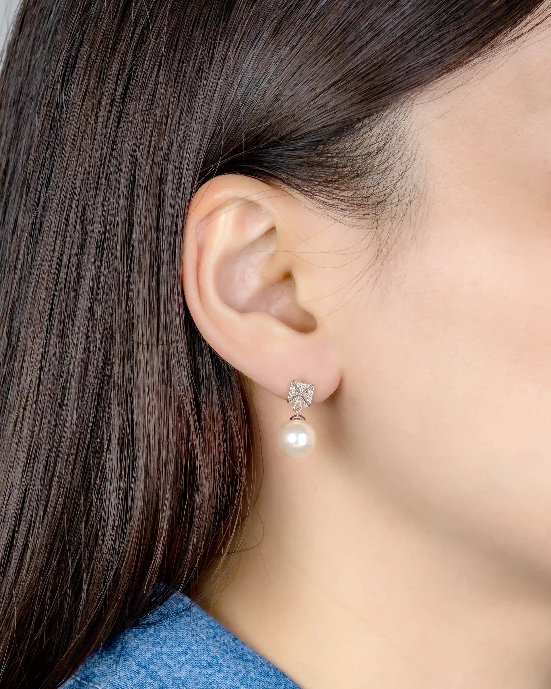 Tonya Pearl Drop Earrings in Silver