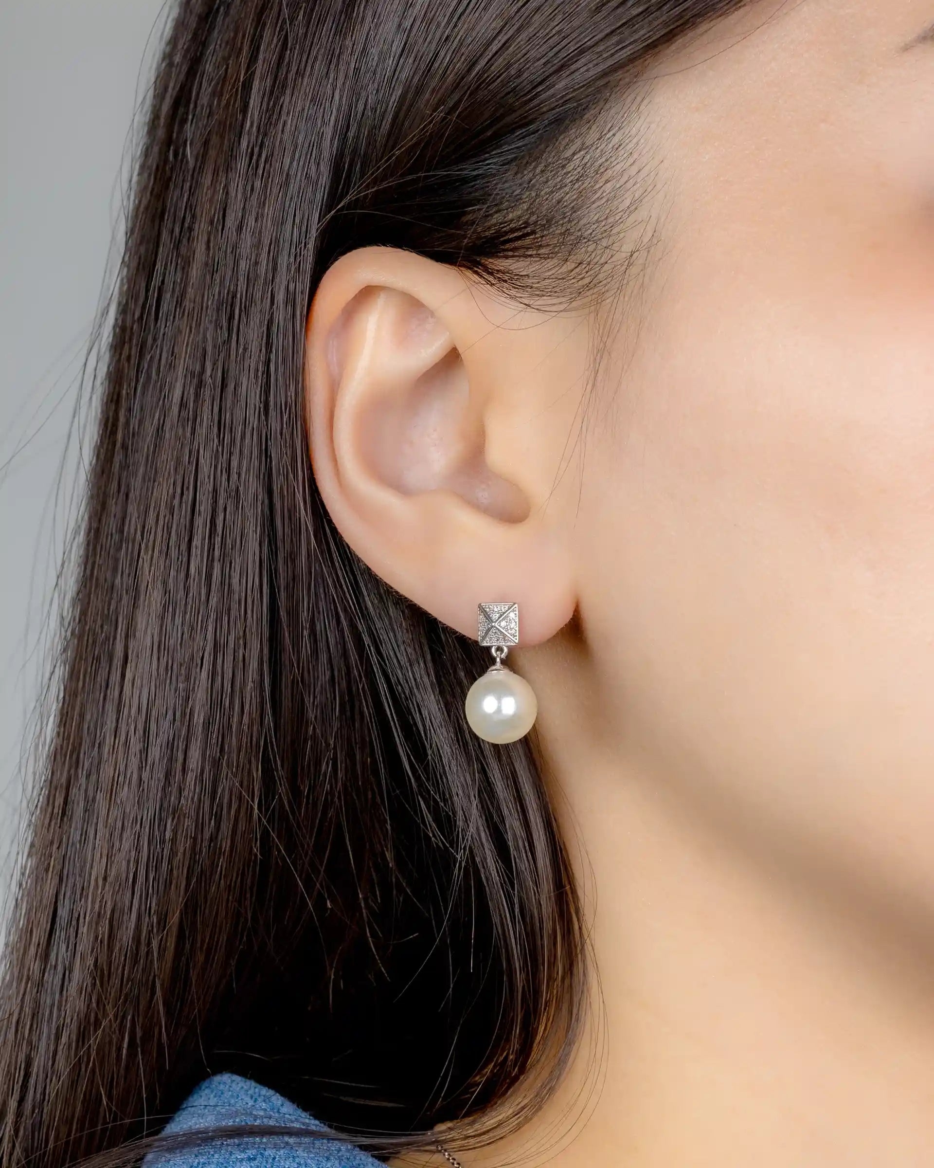 Tonya Pearl Drop Earrings in Silver