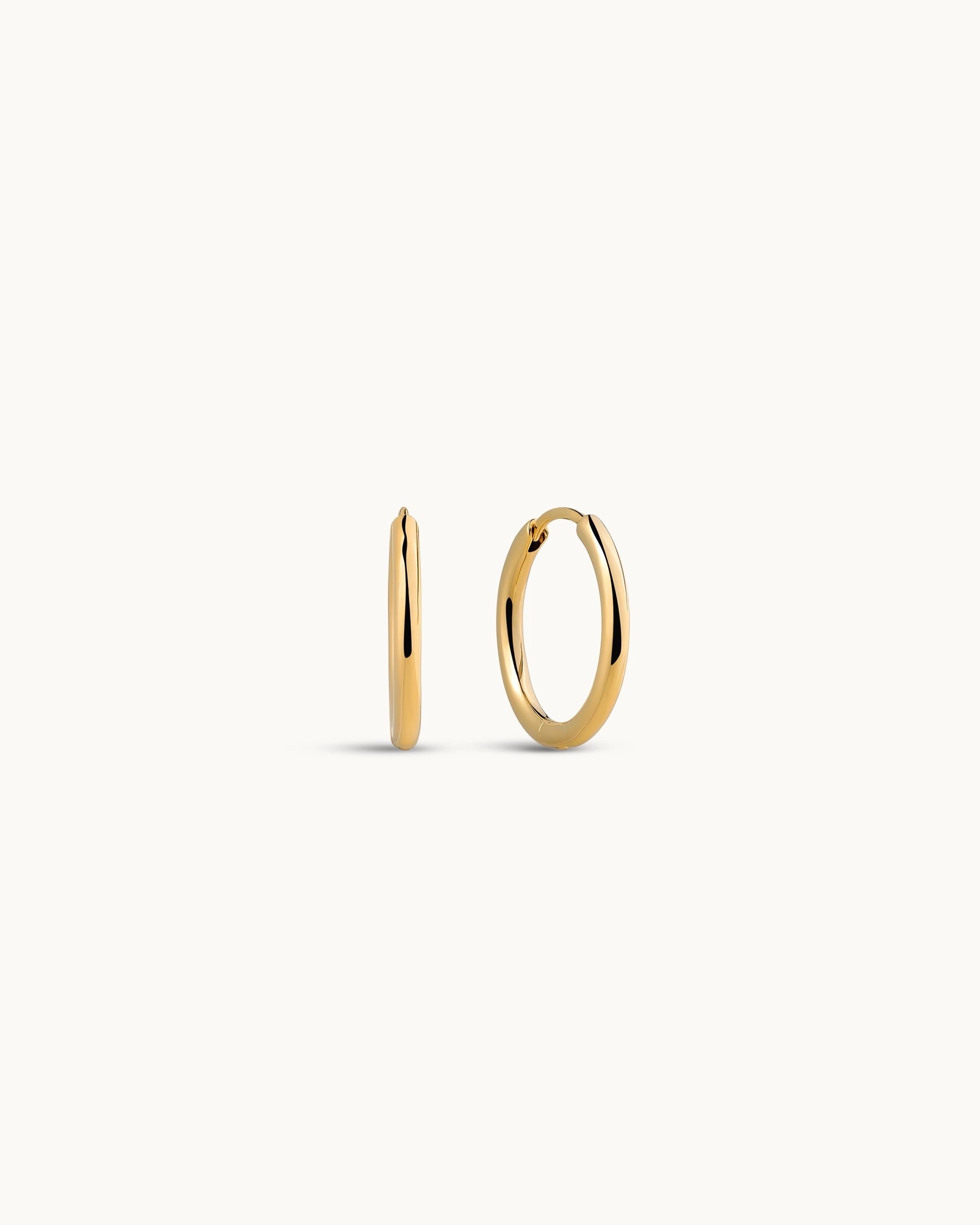 Ella Hoop Earrings in Gold