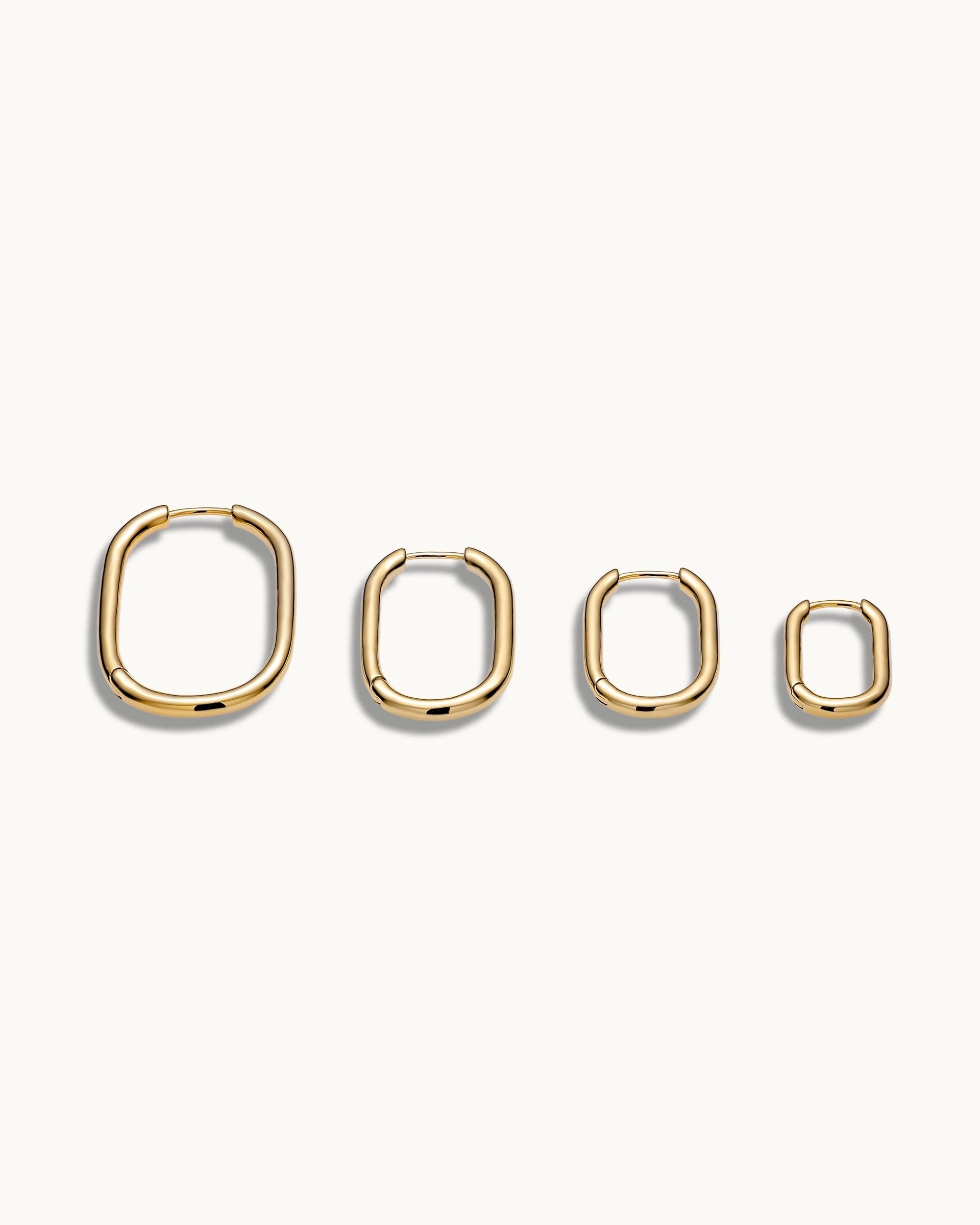 Ivy Hoop Earrings in Gold