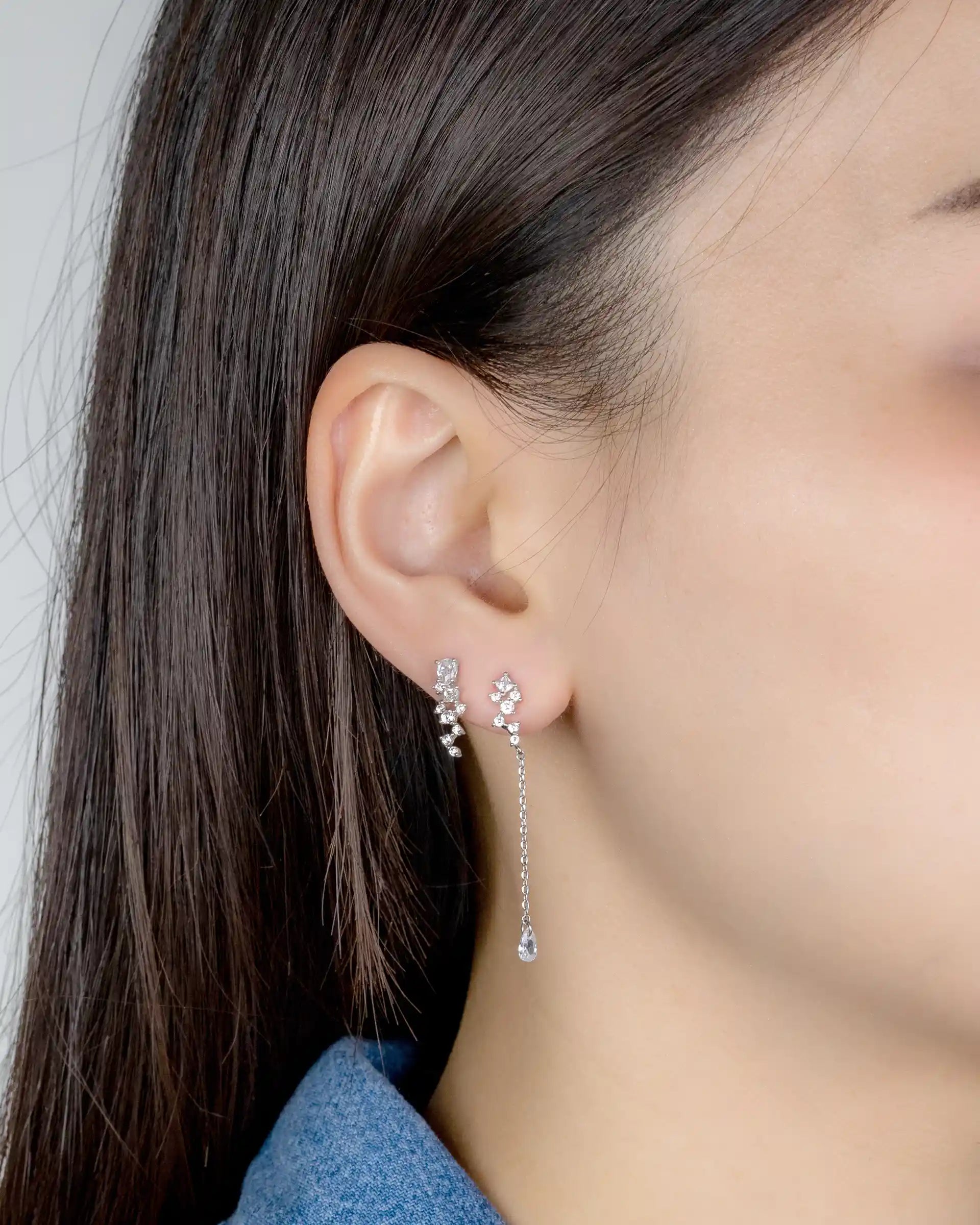 Leonor Sparkling Drop Earrings in Silver