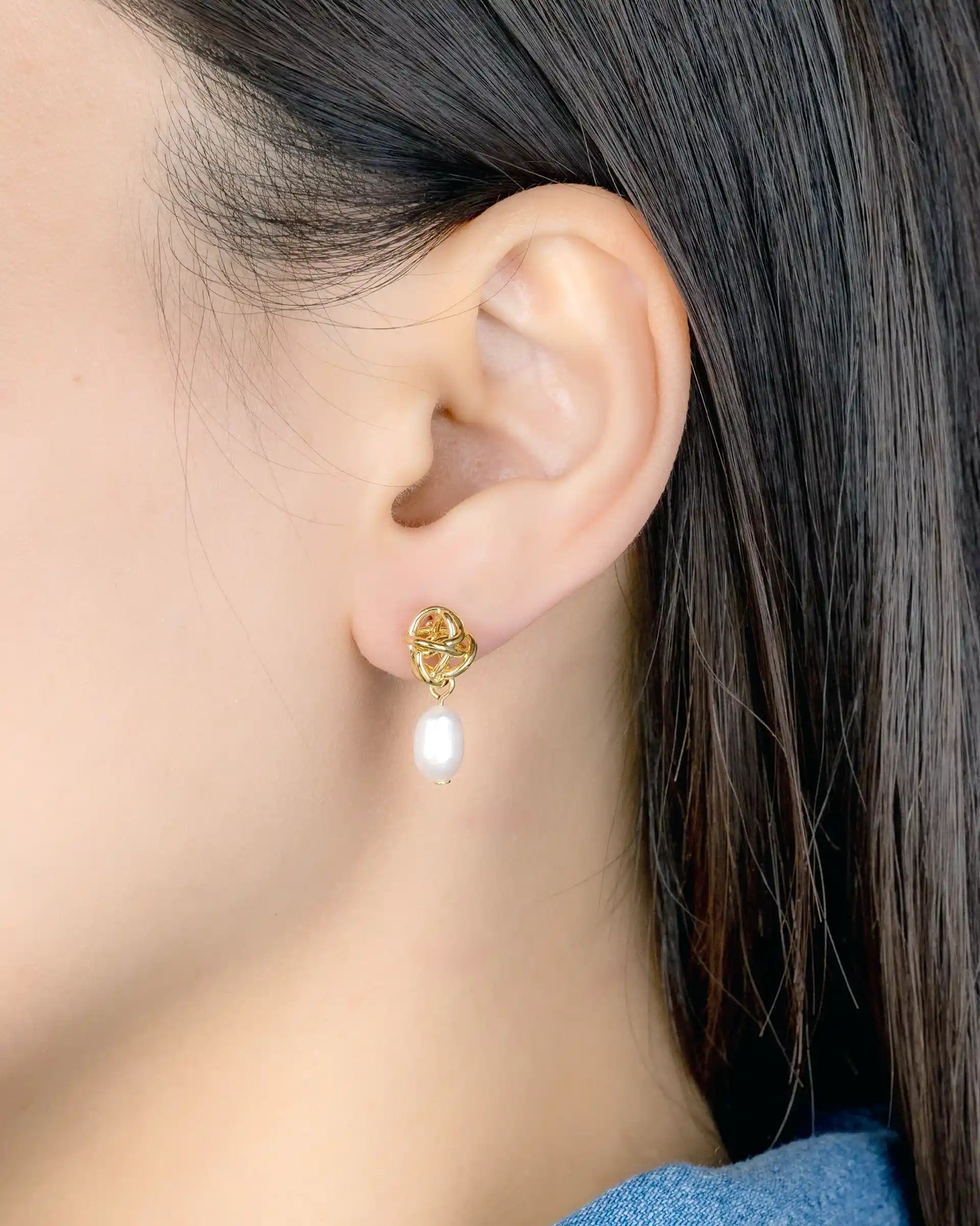 Josephina Pearl Drop Earrings in Gold