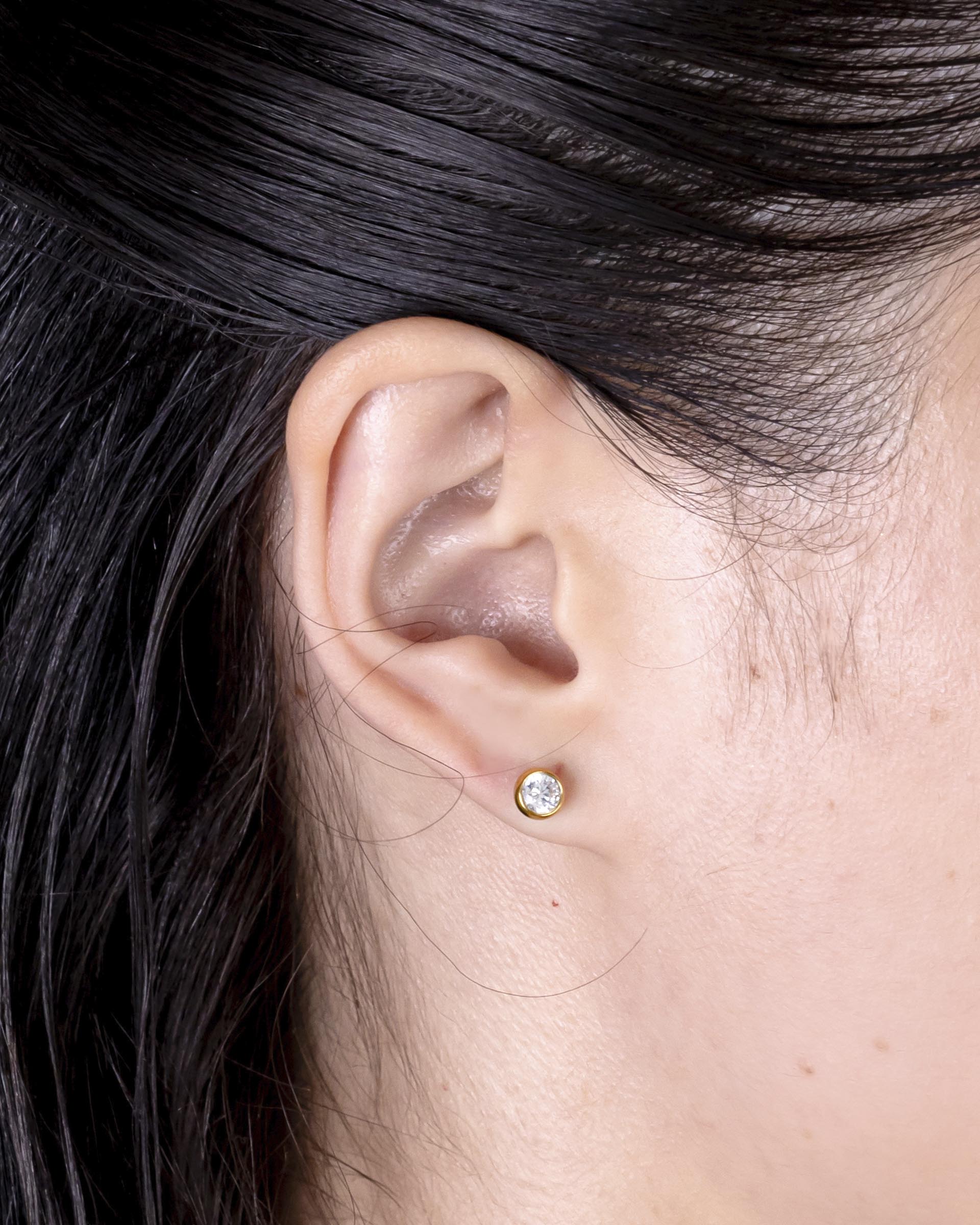 Camryn Stud Earrings in Gold