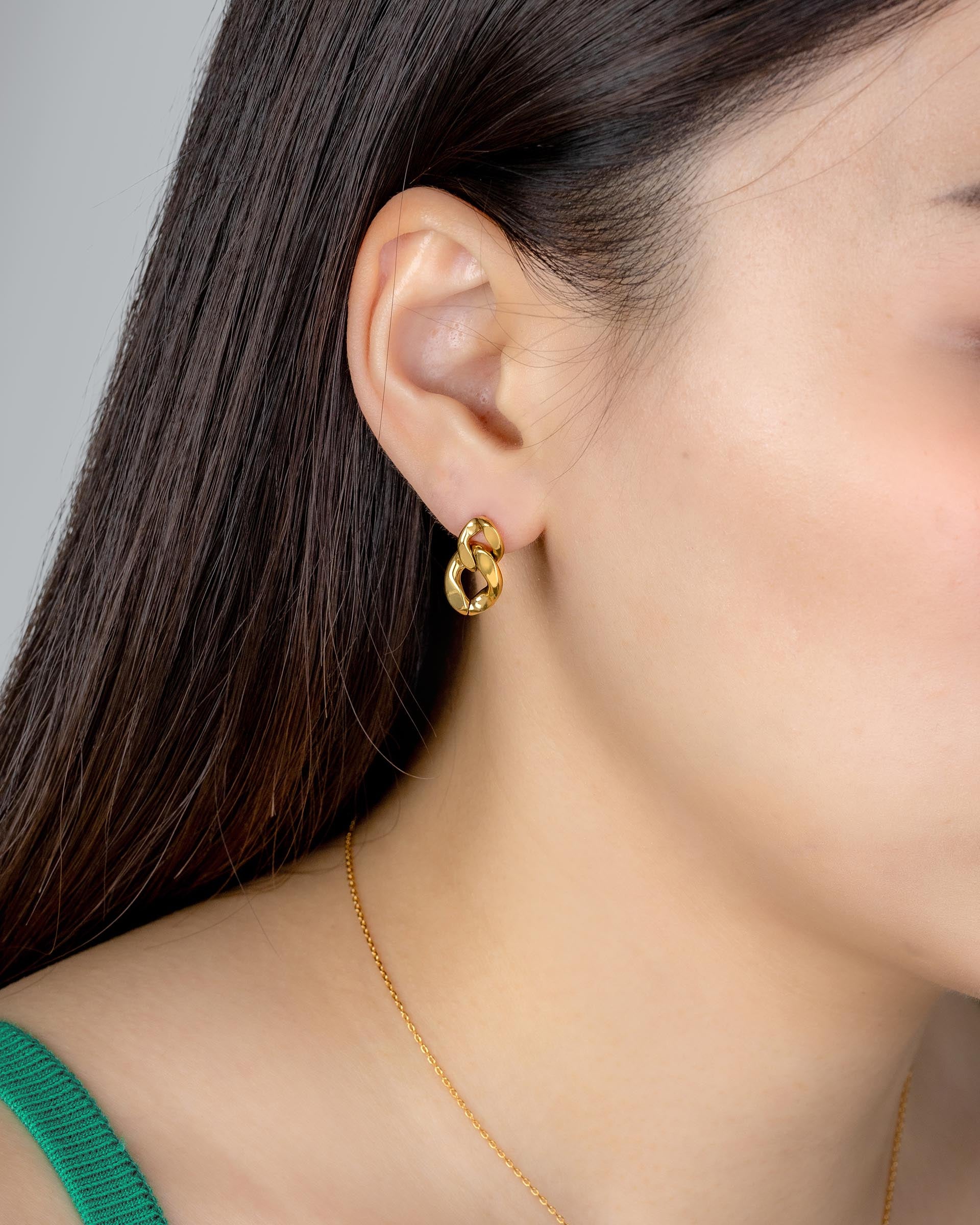 Joanie Chain Stud Earrings in Gold
