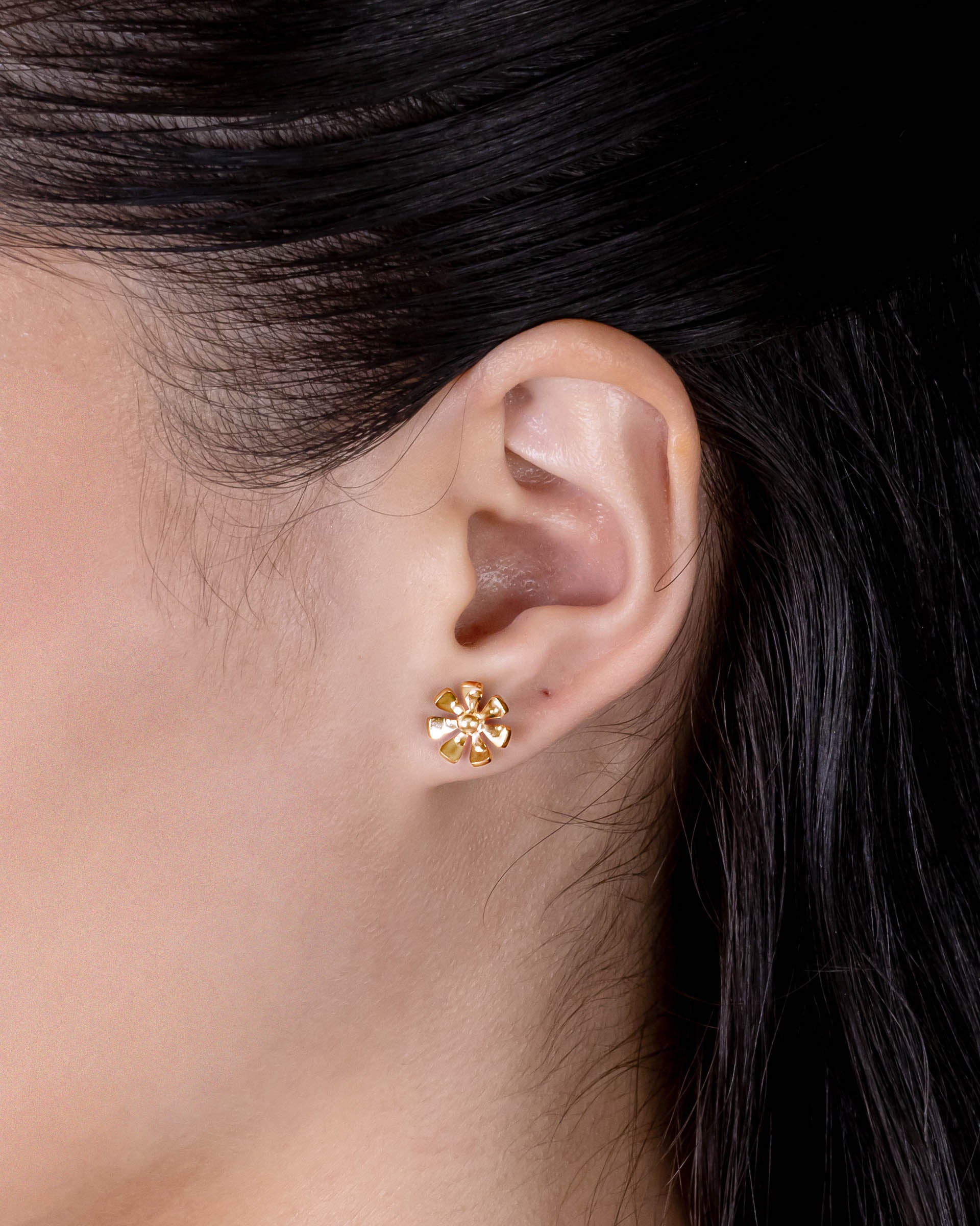 Carolina Stud Earrings in Gold