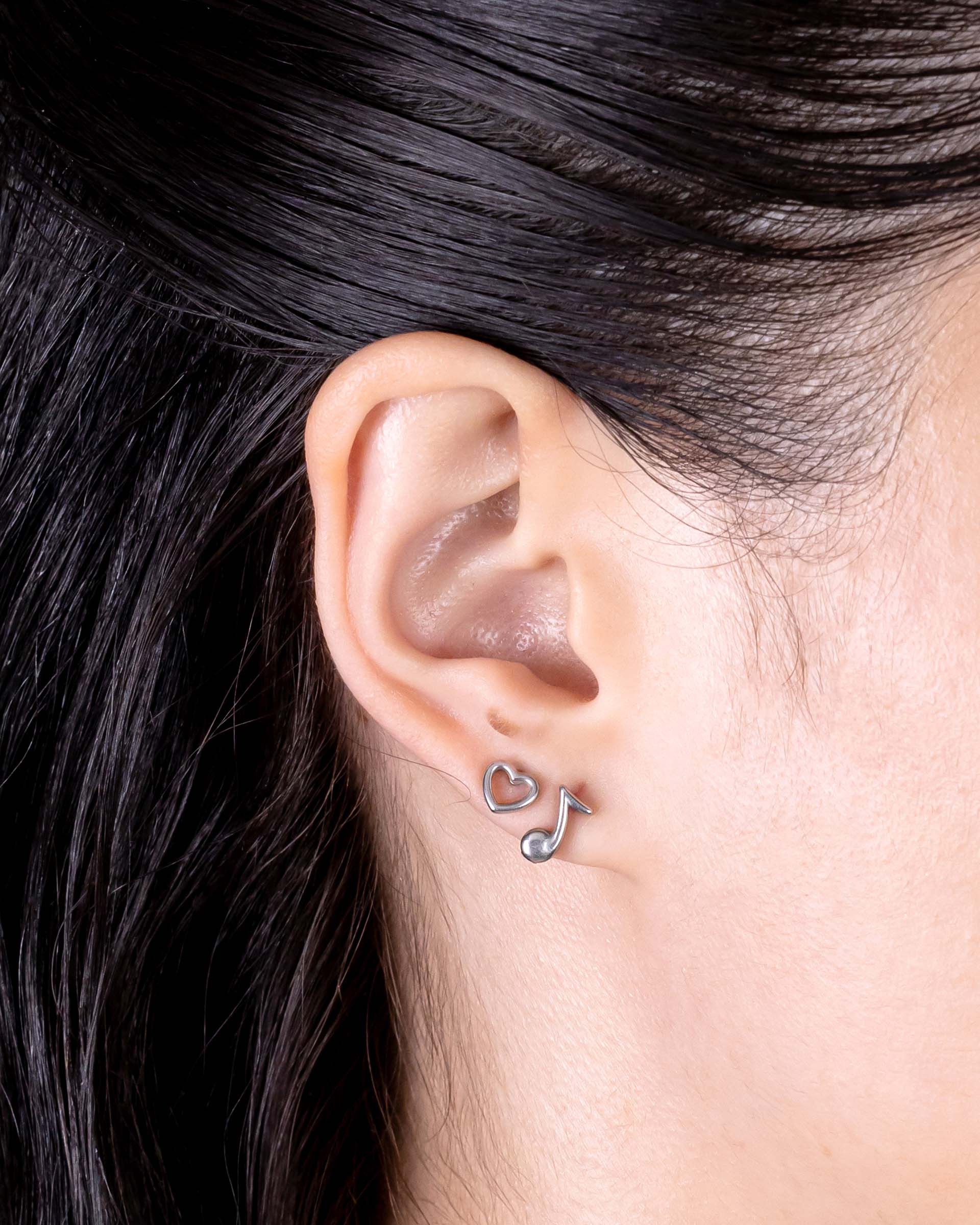 Demi Stud Earrings in Silver