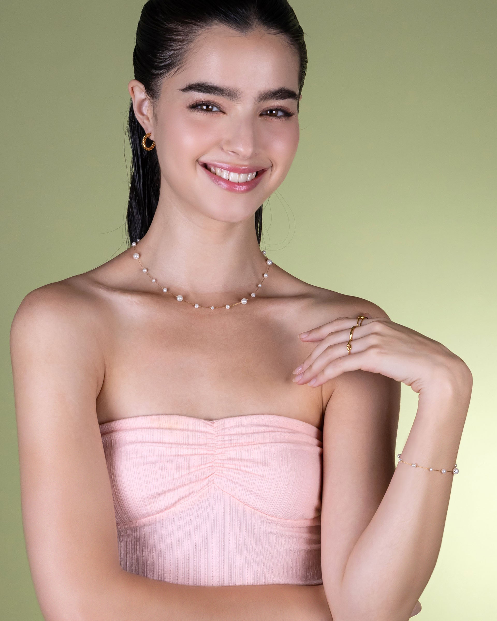 Brisa Pearl Bracelet in Gold