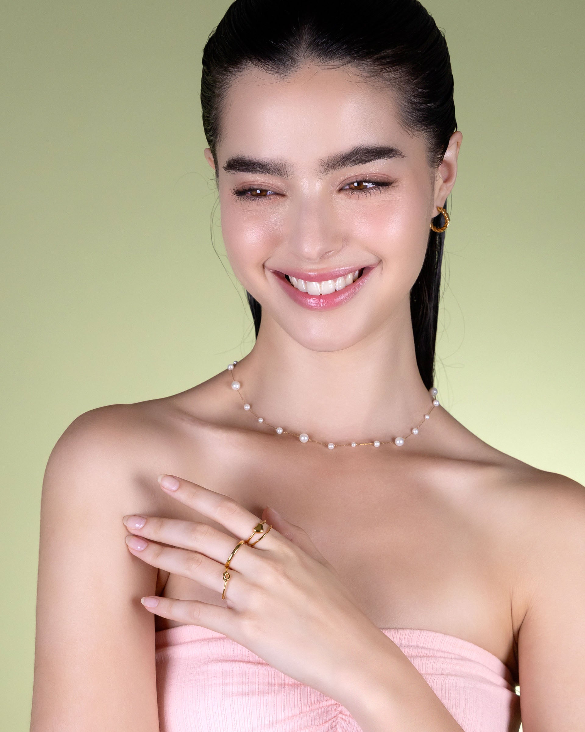 Veron Knot Ring in Gold