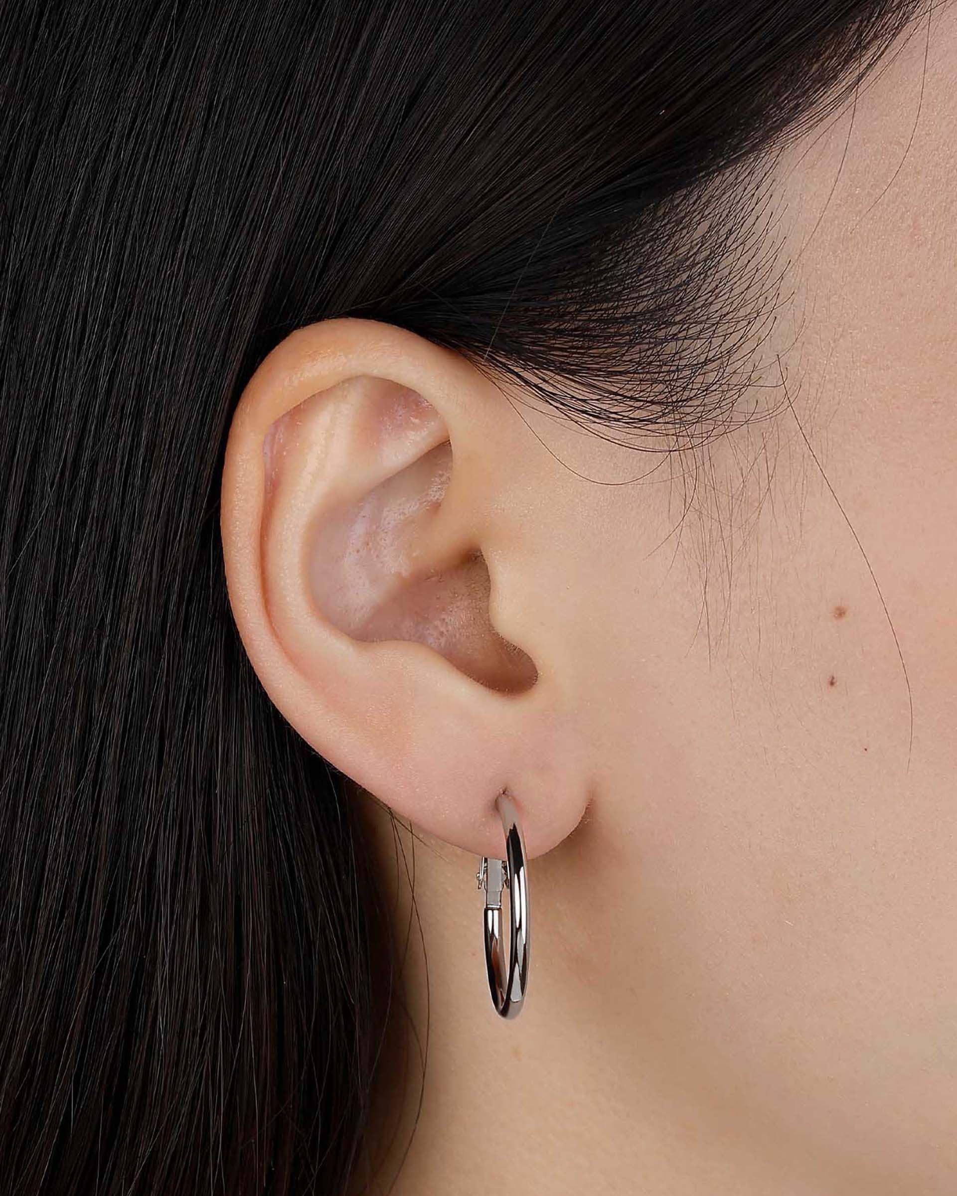 Jannie Hoop Earrings in Silver - S