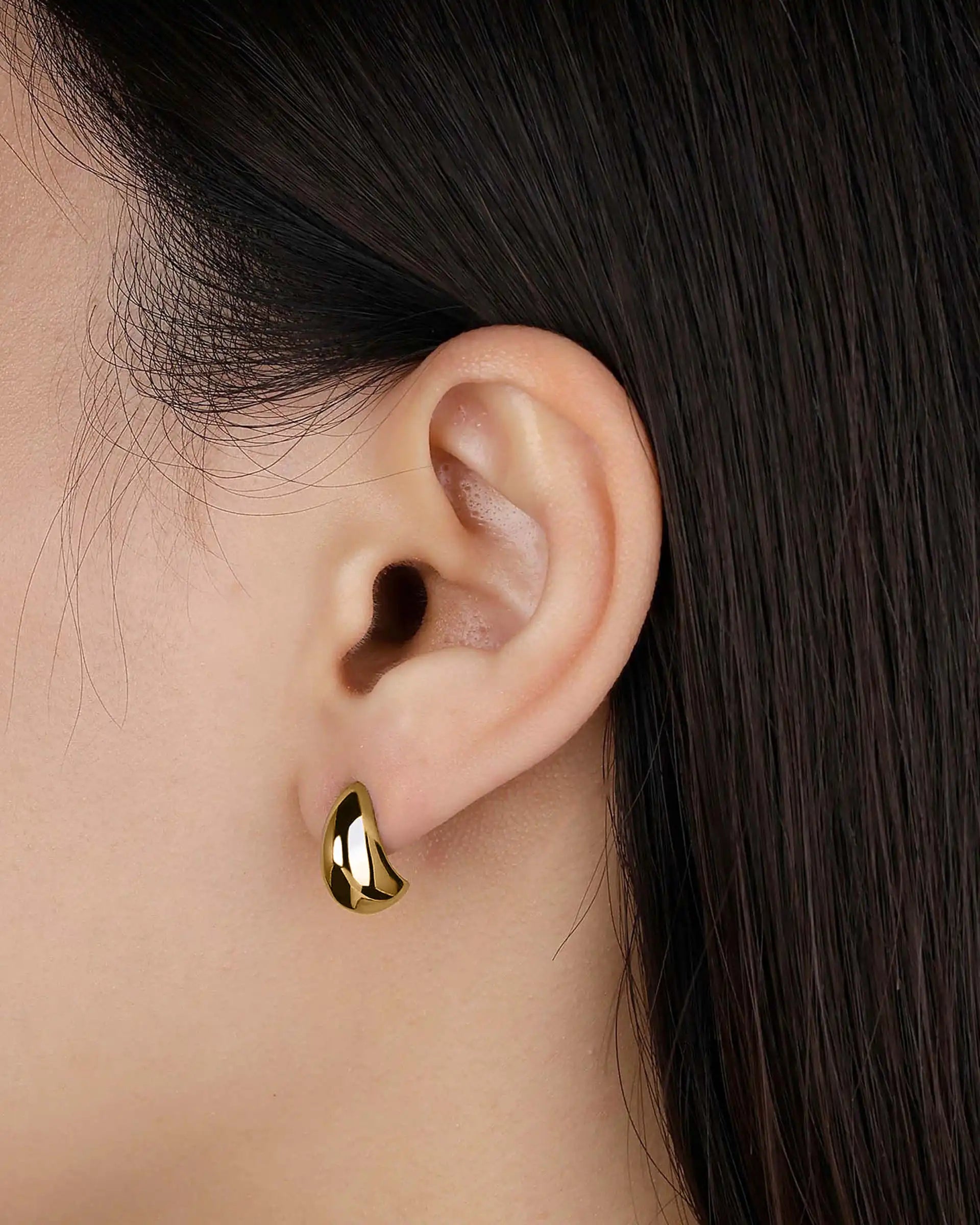 Clarissa Teardrop Stud Earrings in Gold