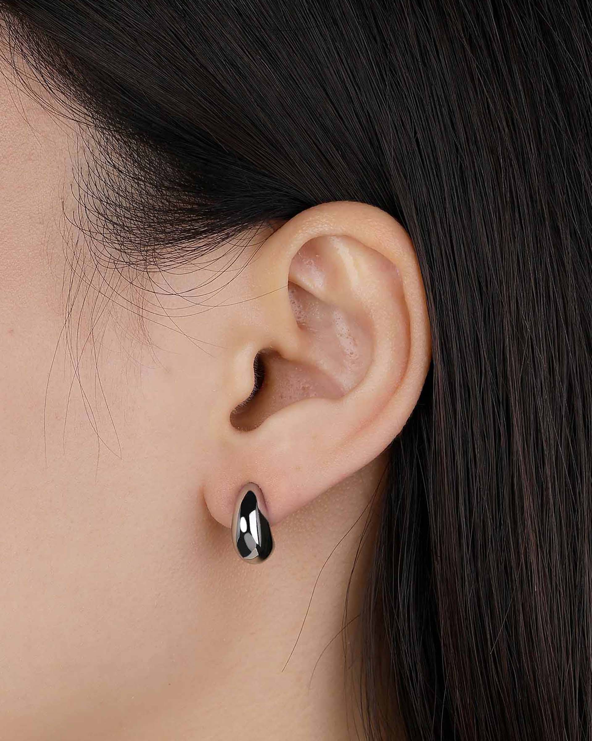 Clarissa Teardrop Stud Earrings in Silver