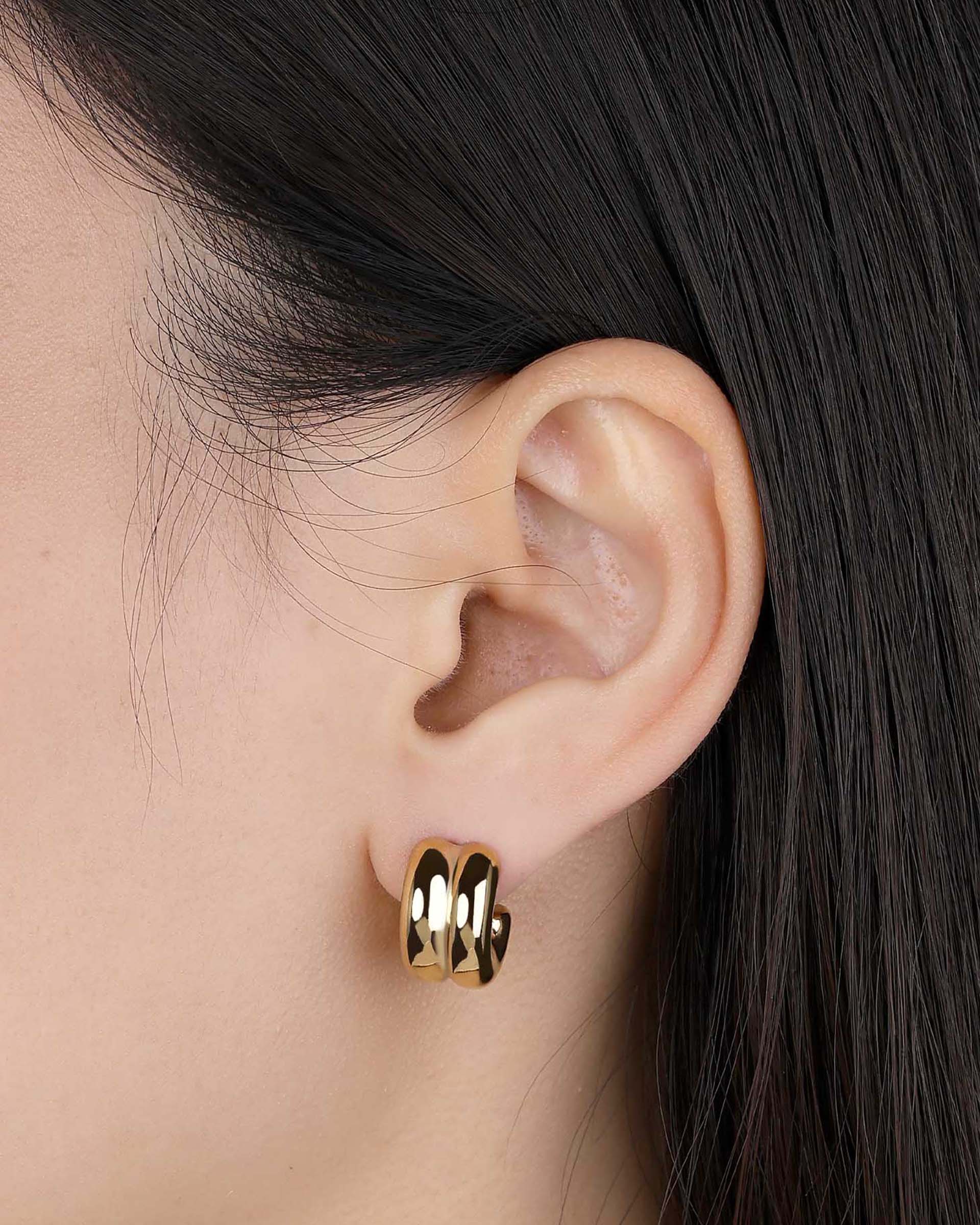 Laura Huggie Earrings in Gold