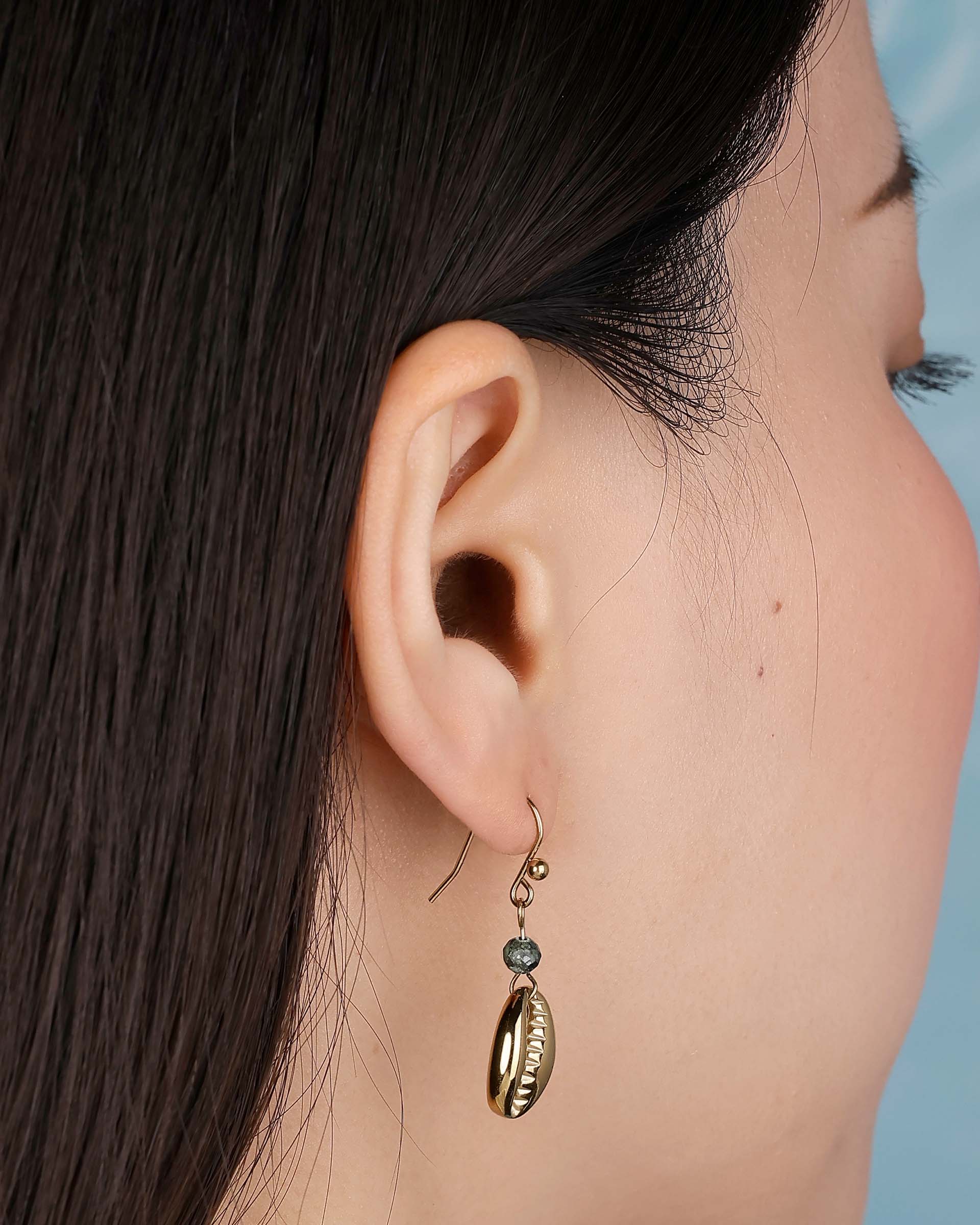 Twila Dangling Earrings in Gold - Labradorite