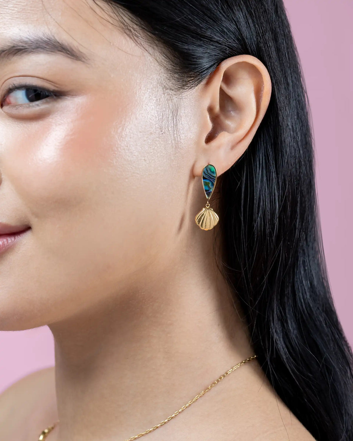Sonja Shell Drop Earrings in Gold