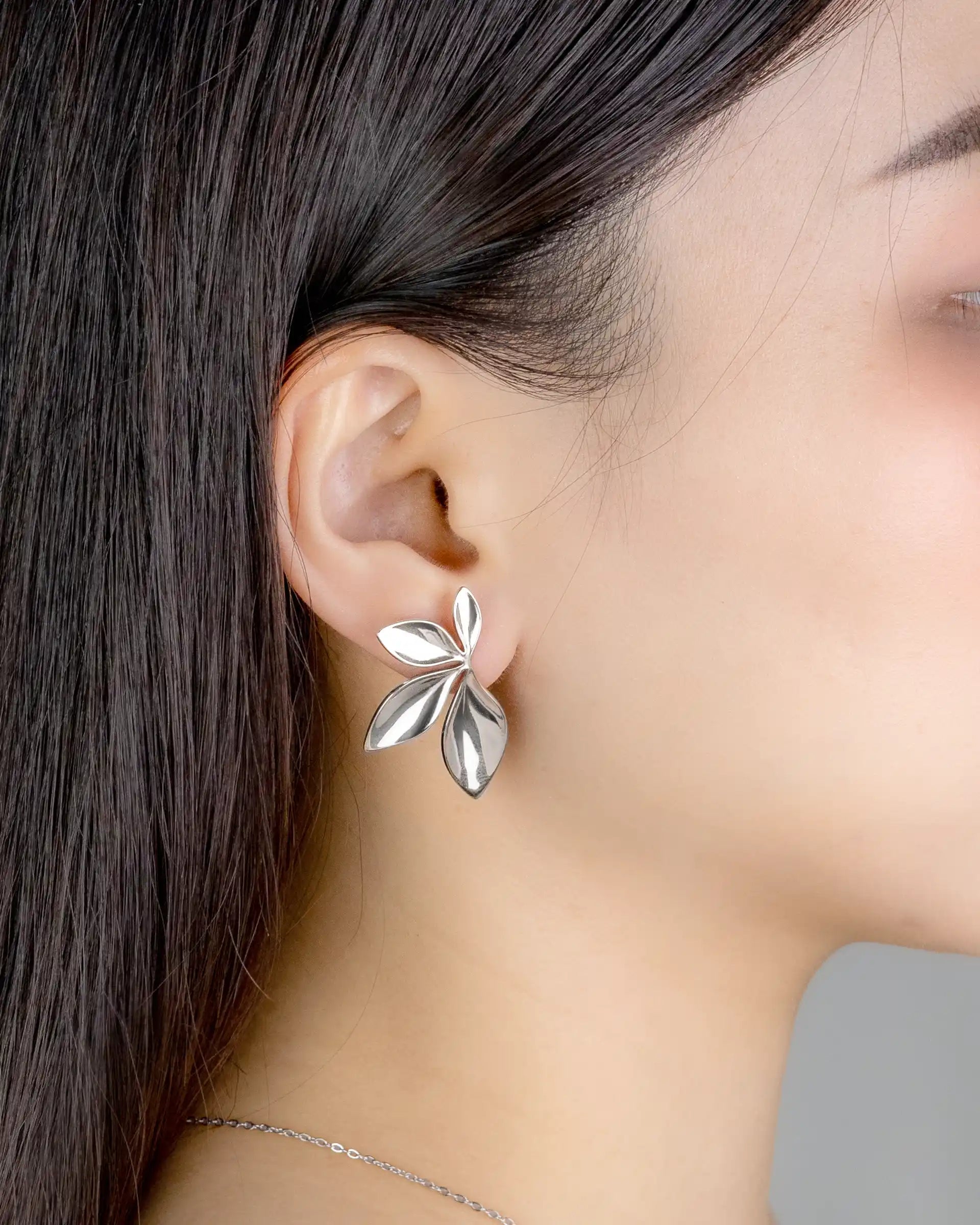 Freida Petal Stud Earrings in Silver