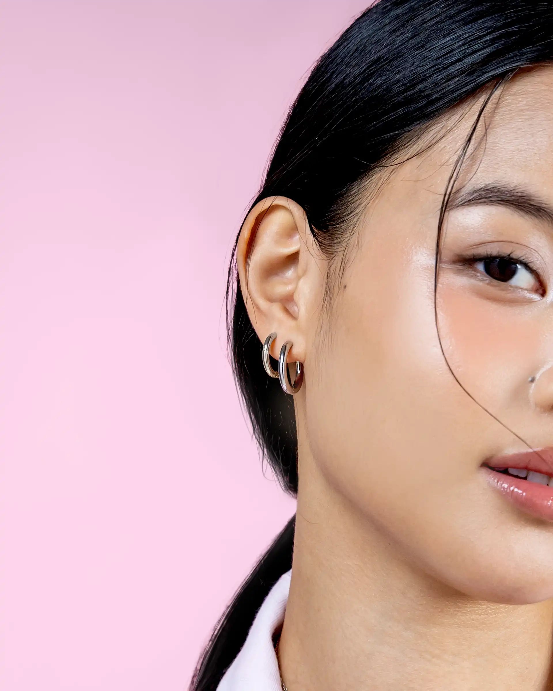 Elery Hoop Earrings in Silver
