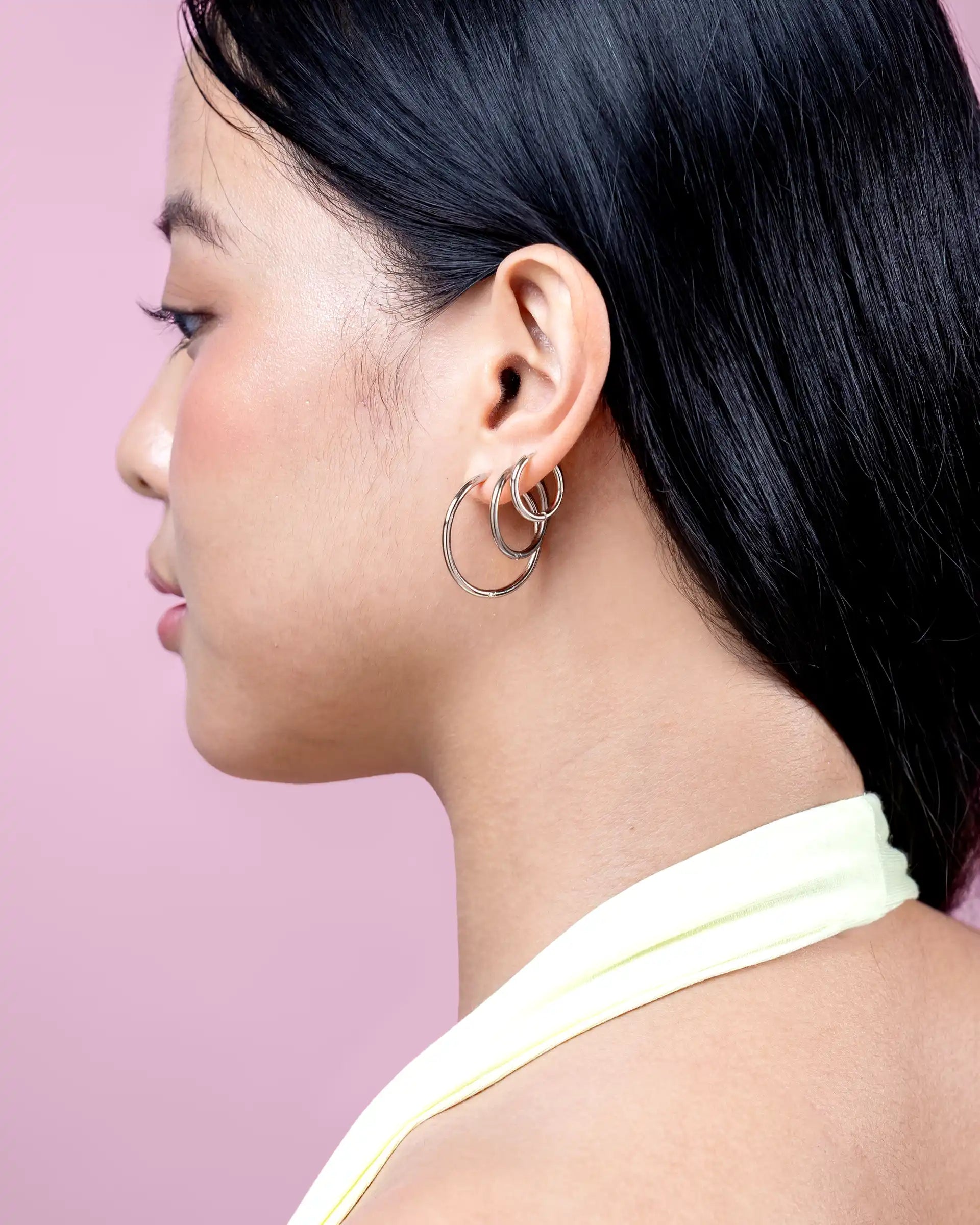 Elvira Classic Hoop Earrings in Silver - XS