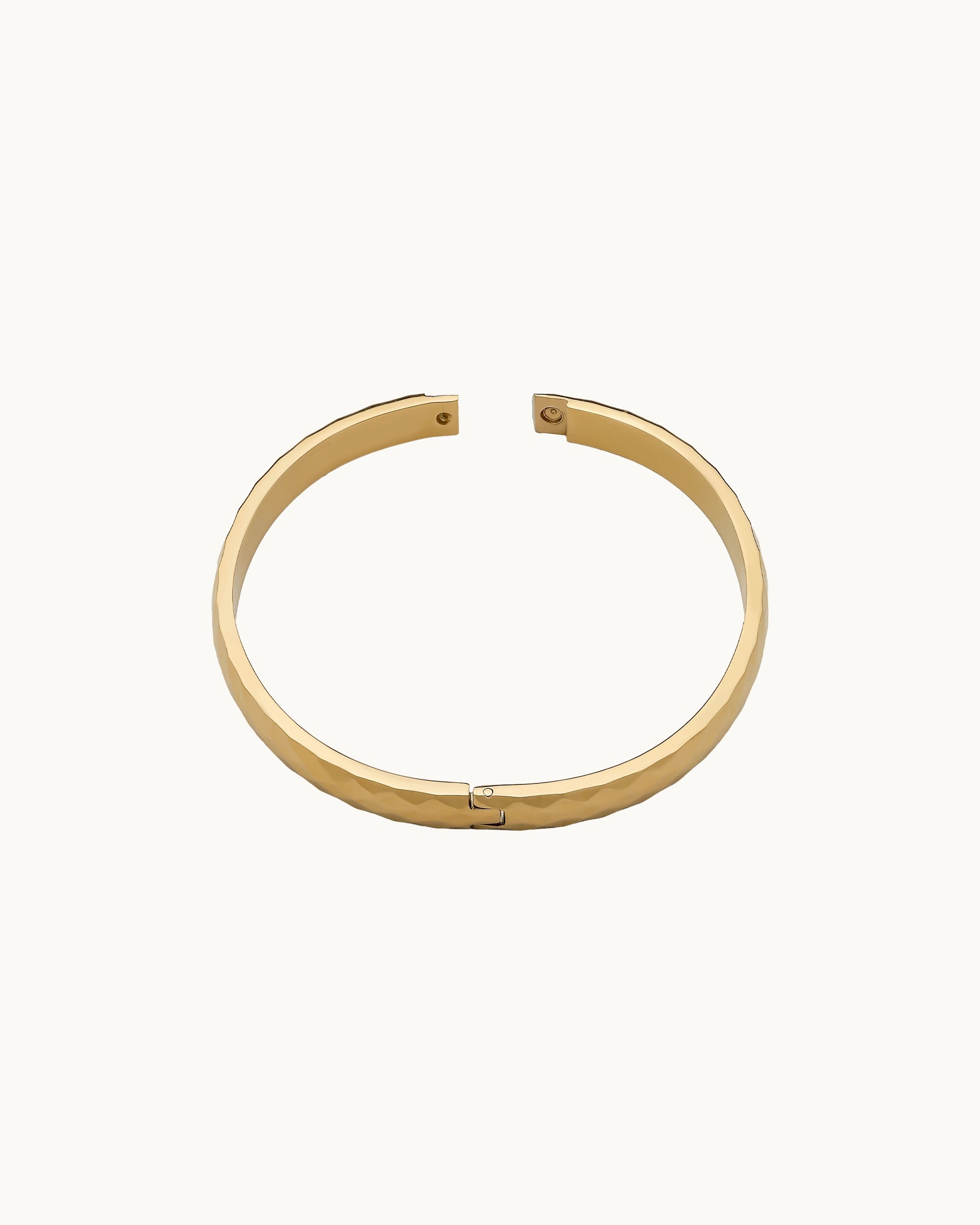 Roberta Faceted Bangle in Gold - S