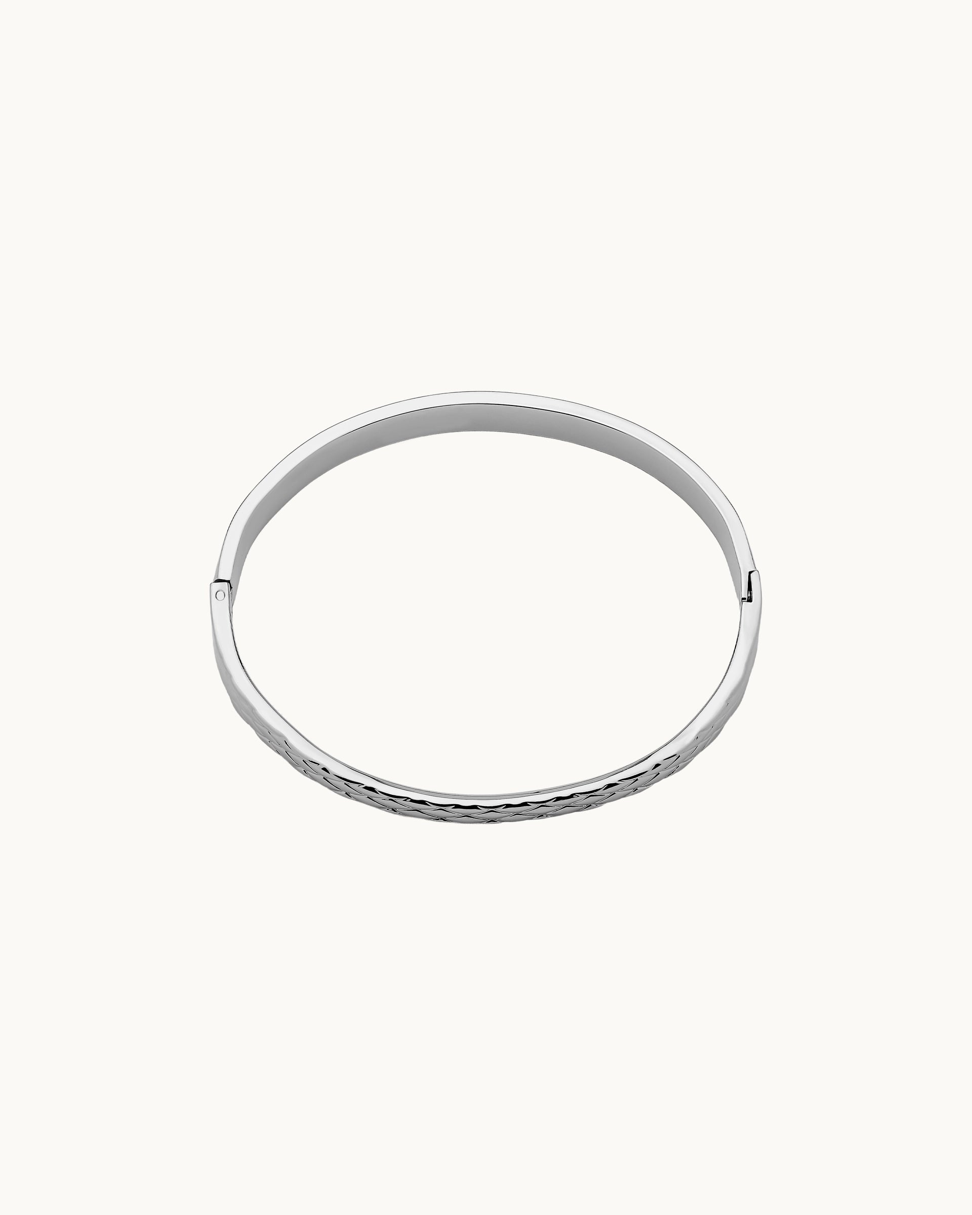 Lunette Quilted Bangle in Silver