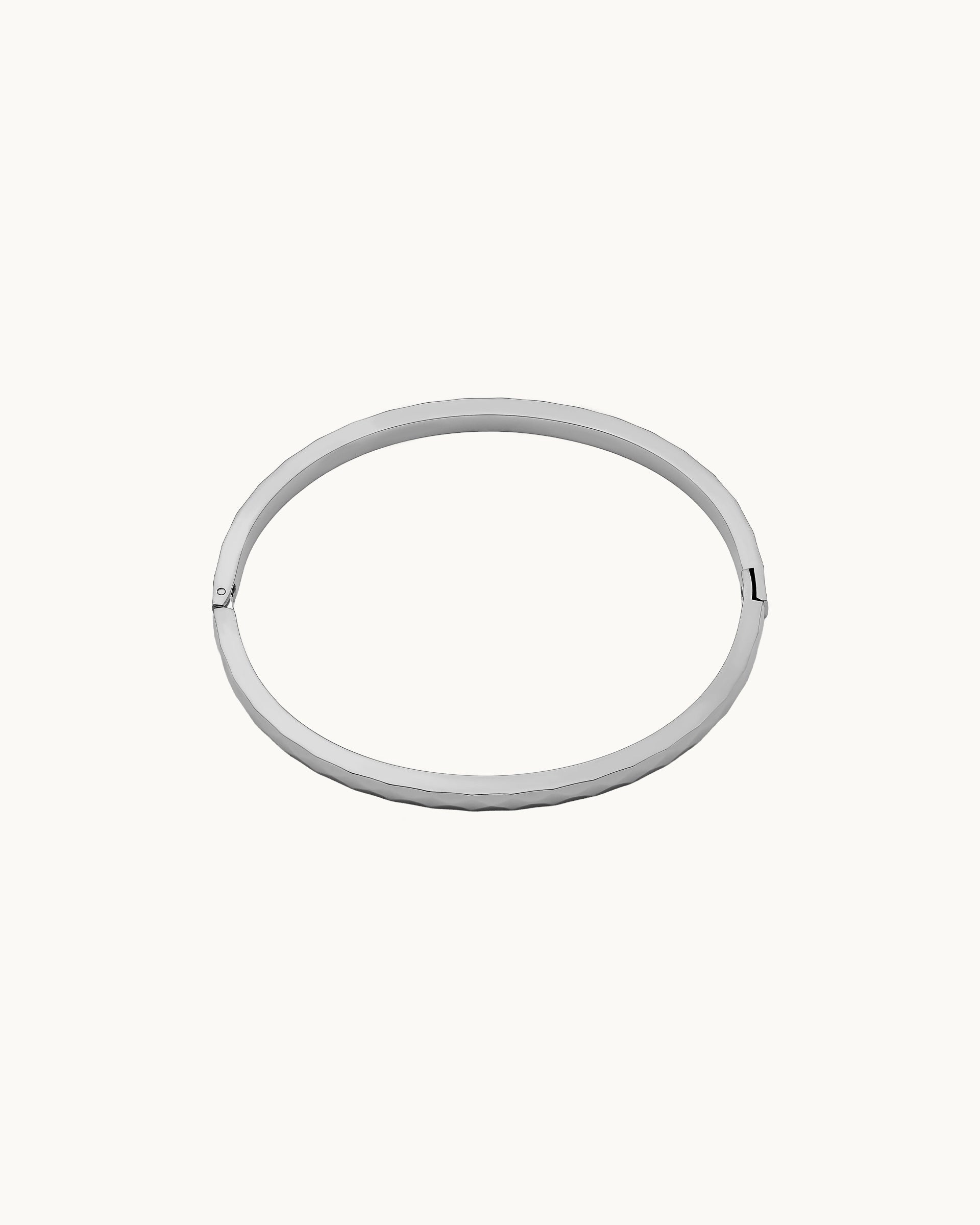 Alberta Faceted Bangle in Silver