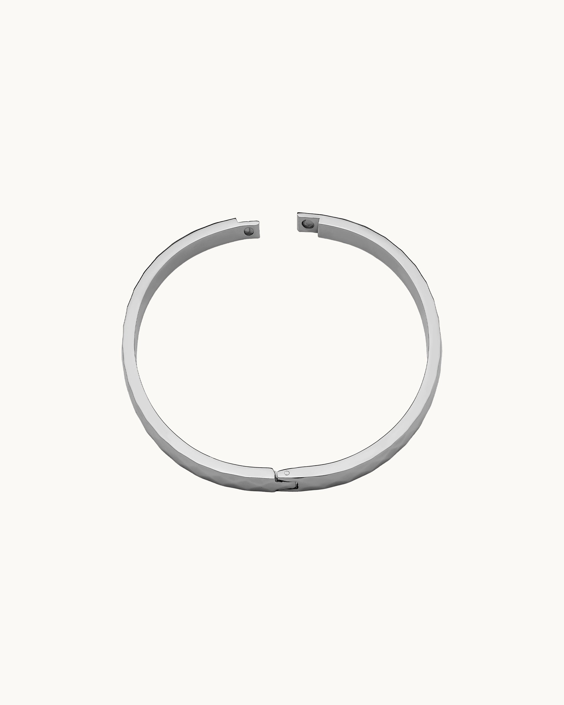 Alberta Faceted Bangle in Silver