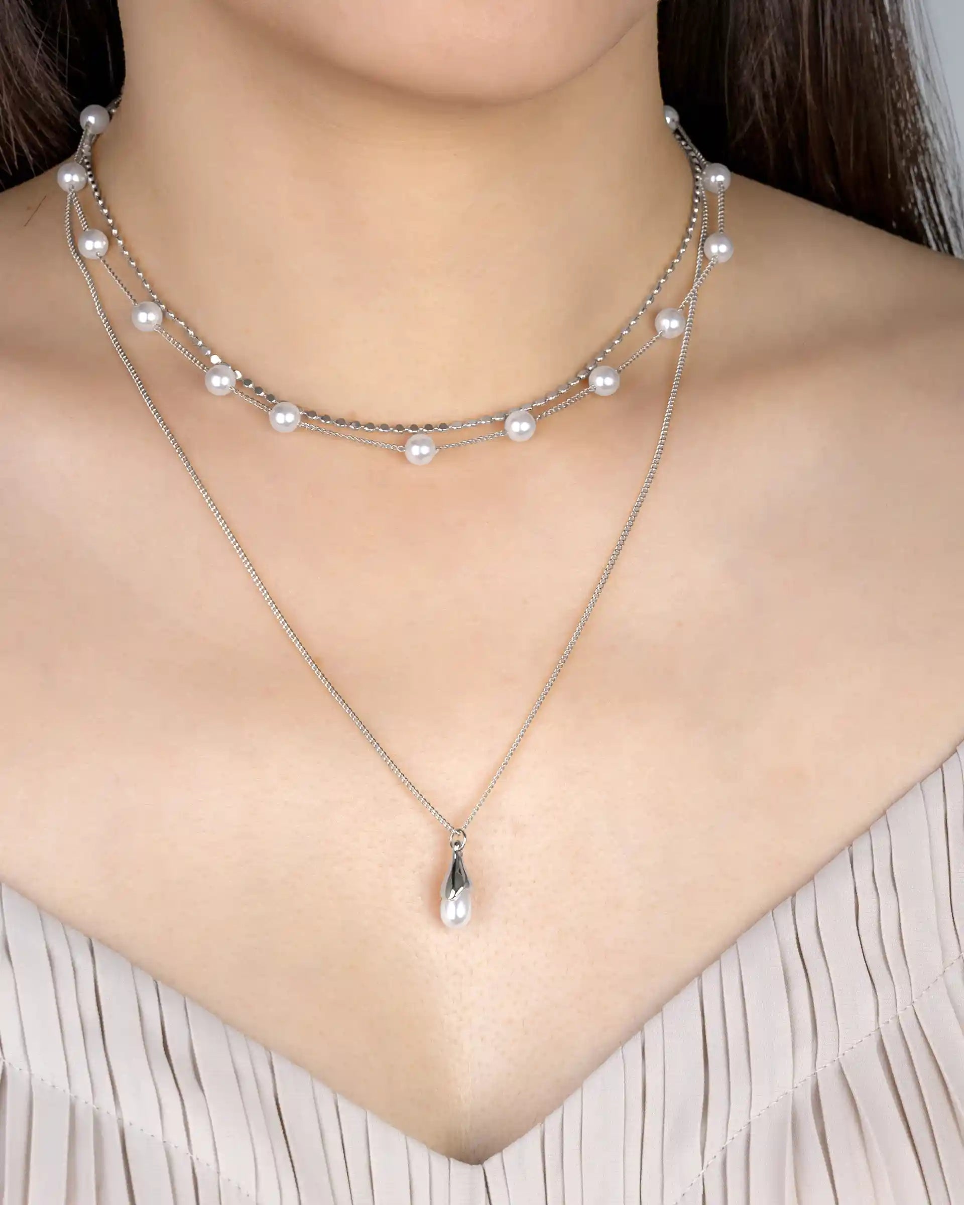 Liselle Layered Pearl Necklace in Silver