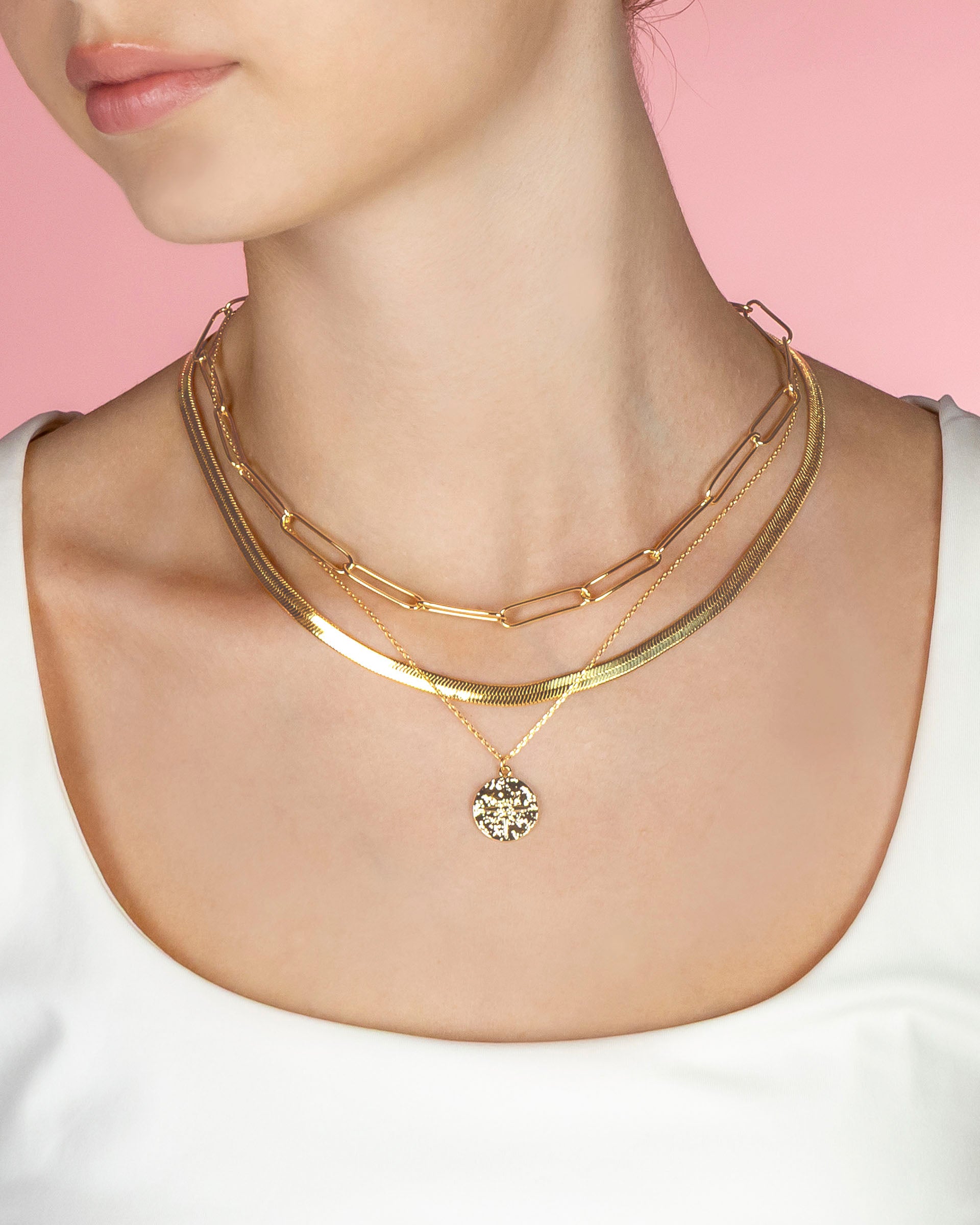 Delaney Herringbone Necklace in Gold