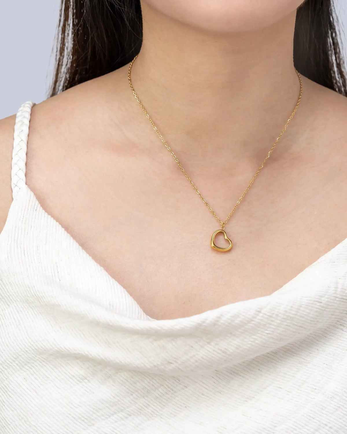 Jaslyn Open Heart Necklace in Gold
