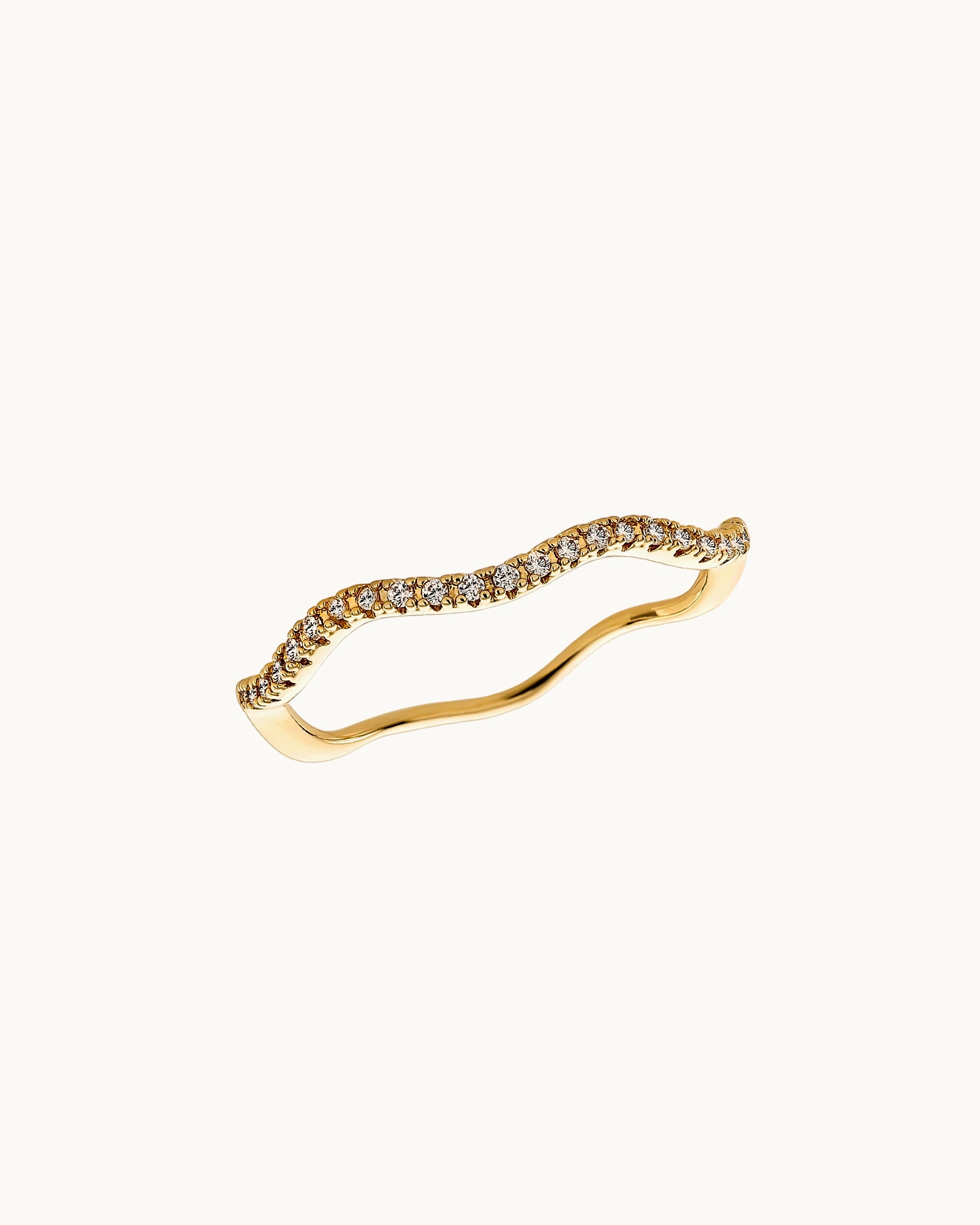 Evelyn Wavy Ring in Gold