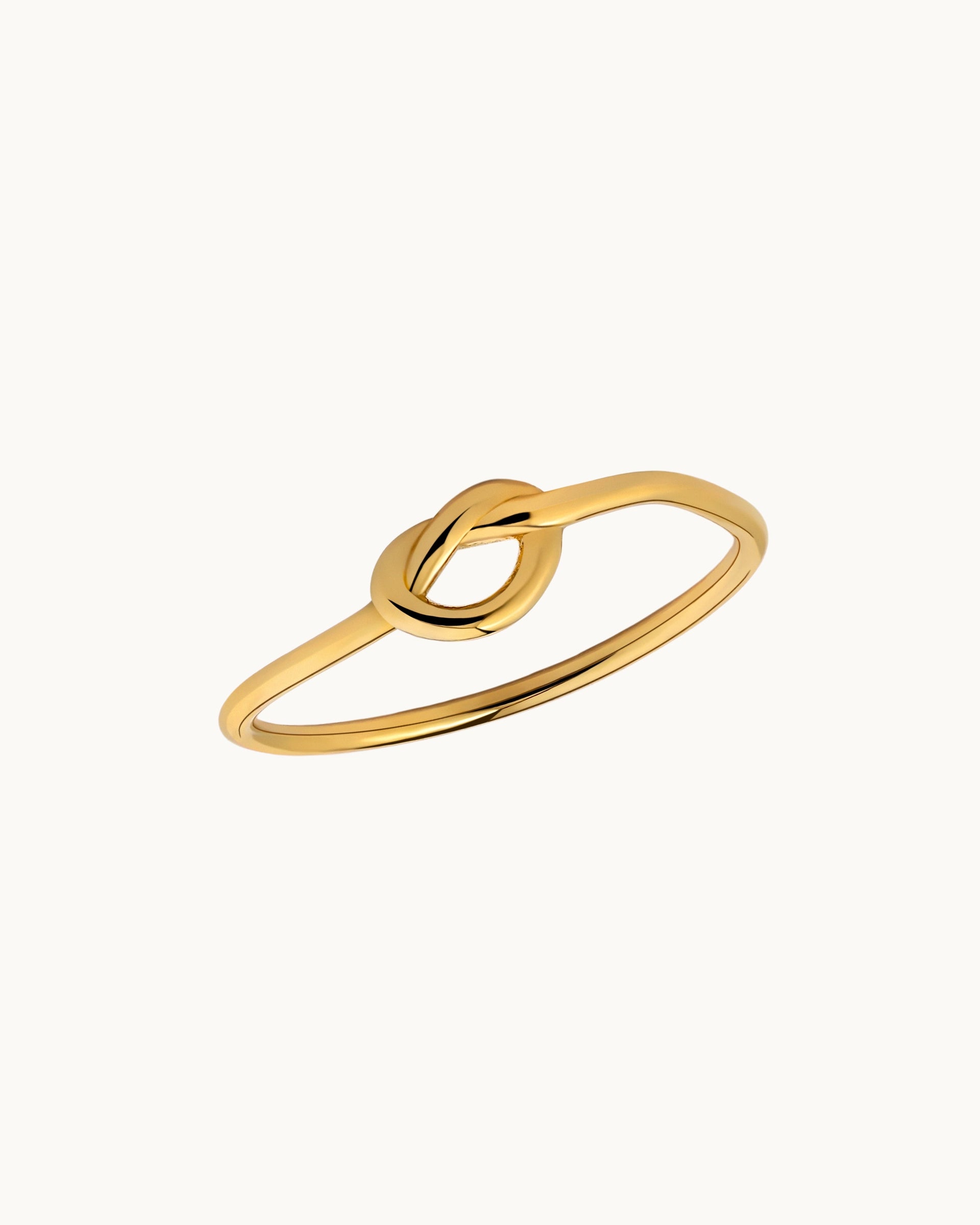 Veron Knot Ring in Gold