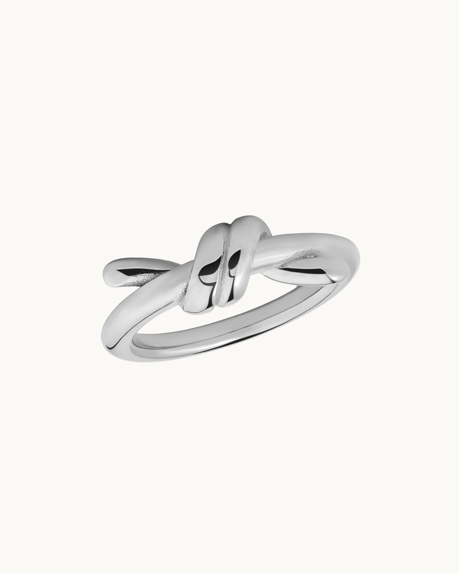 Gail Knot Ring in Silver