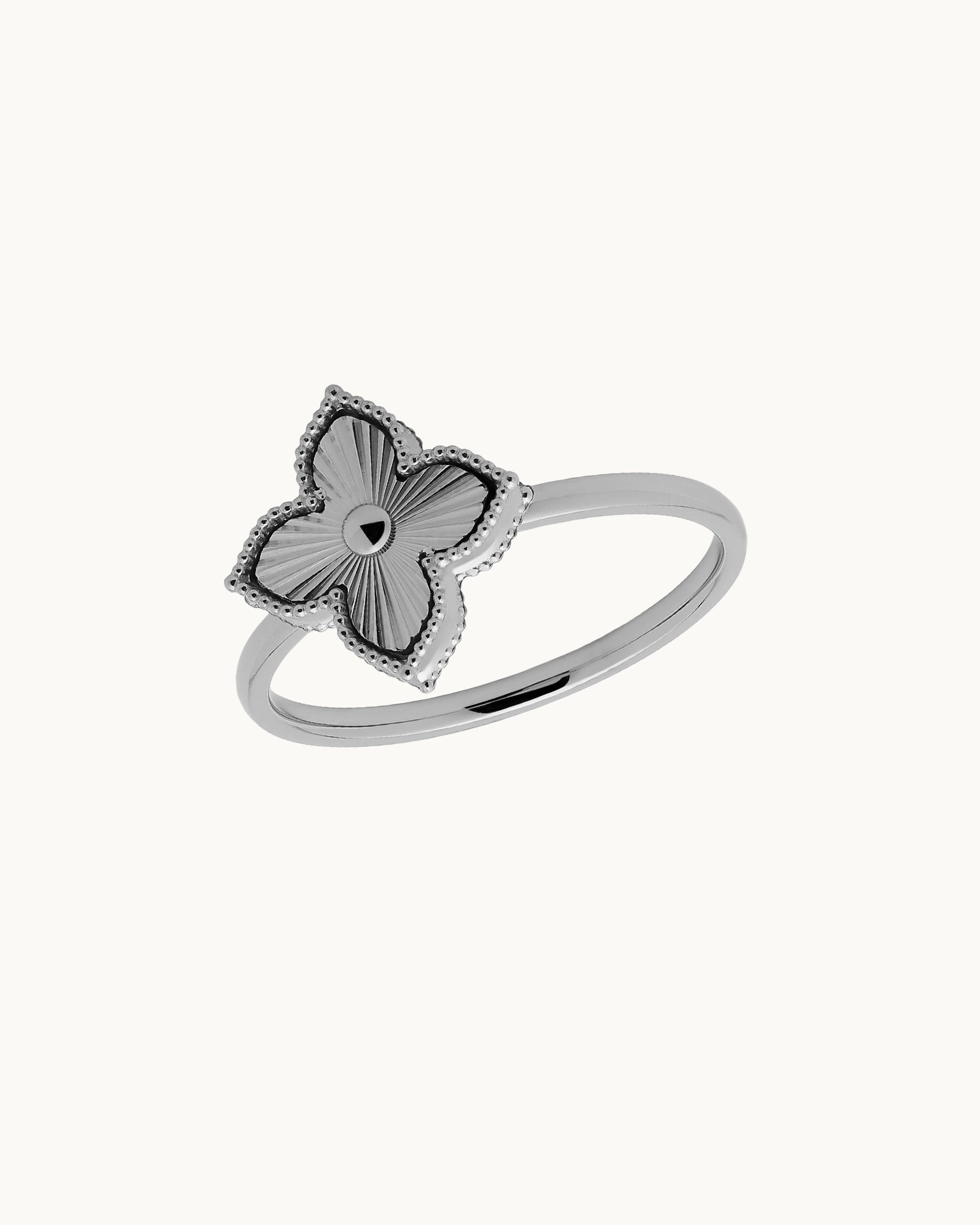 Antonia Floral Ring in Silver
