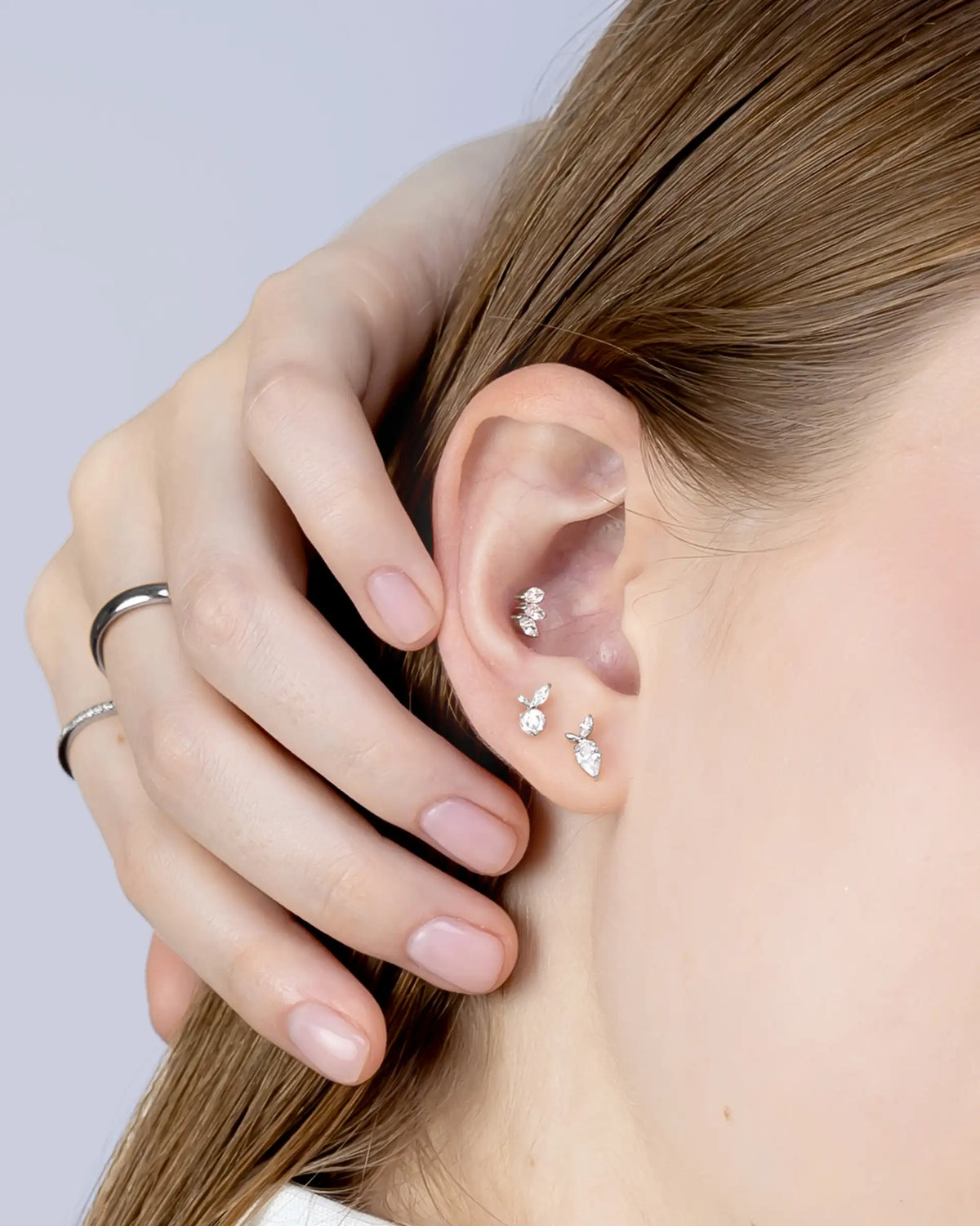 Averill Carrot Labret Flatback Earrings in Silver
