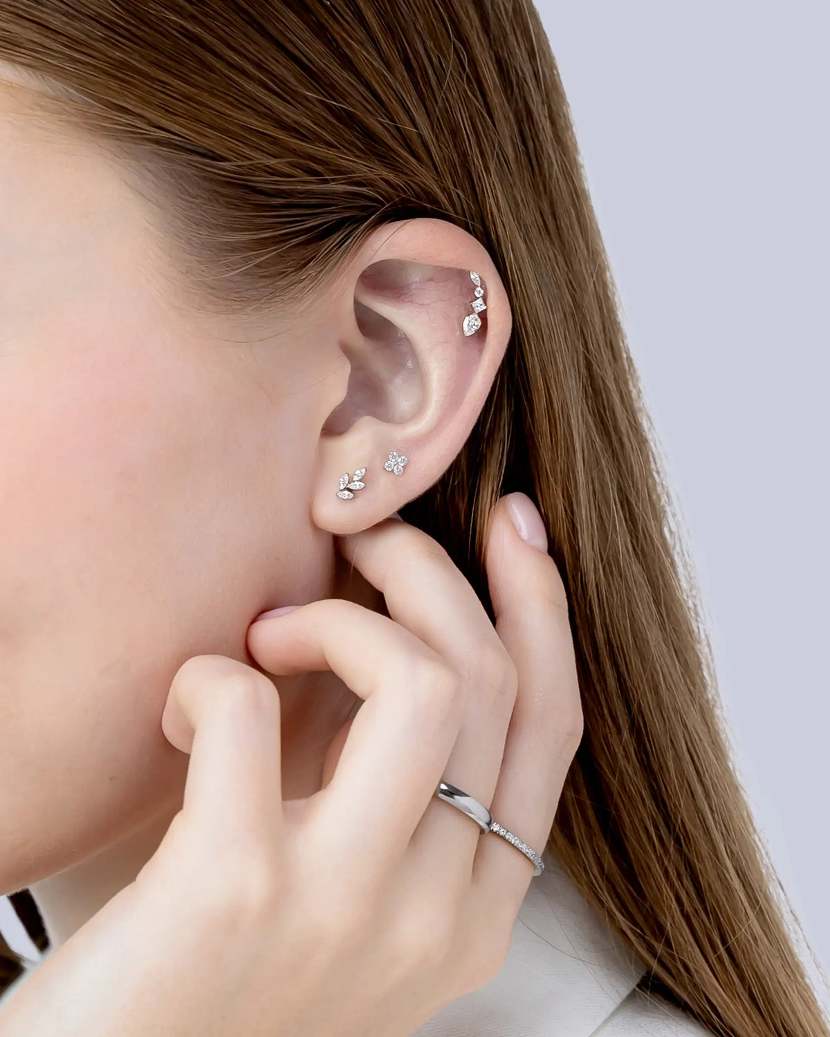 Jerelyn Leaf Labret Flatback Earrings in Silver