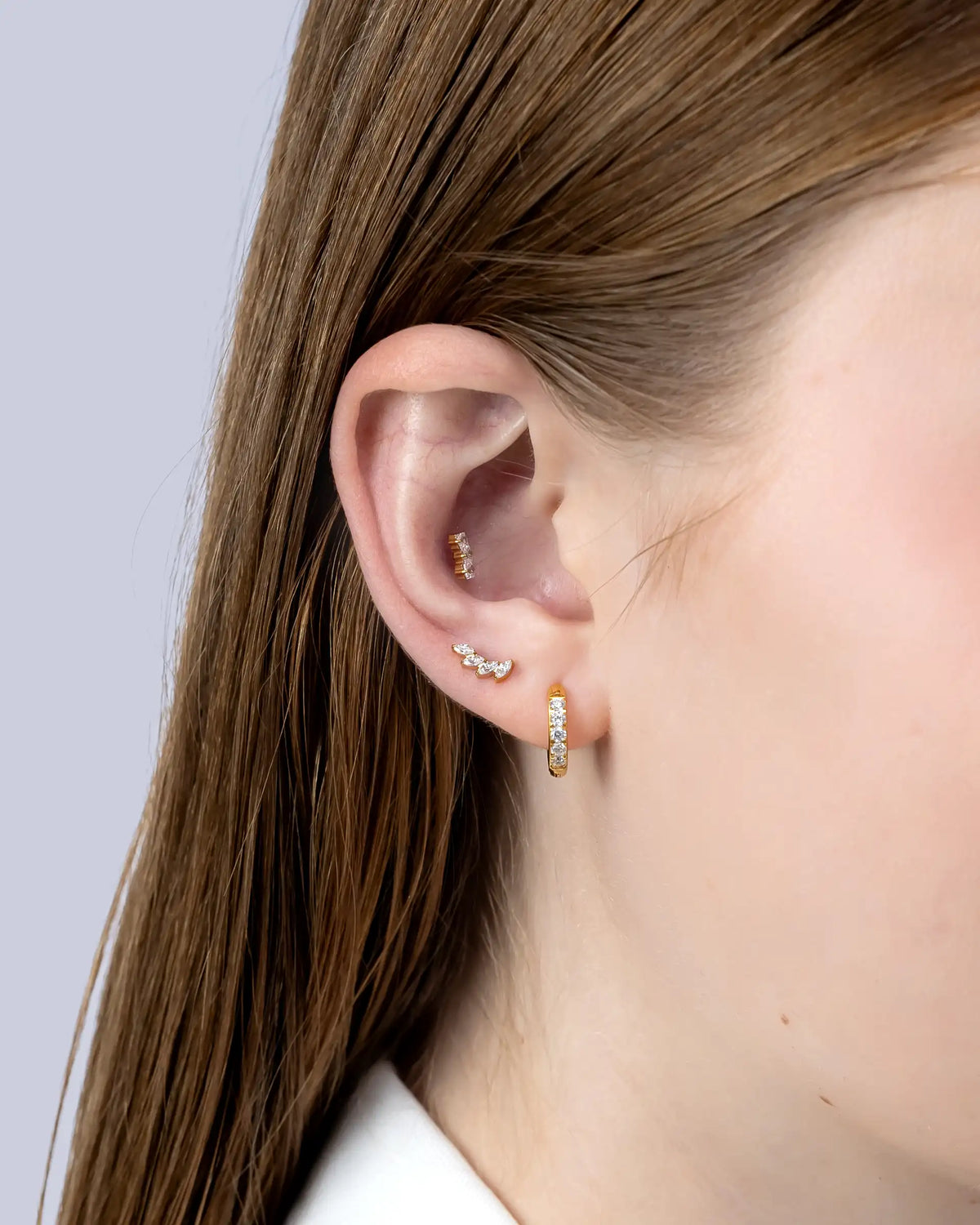 Darla Leaf Climber Labret Flatback Earrings in Gold